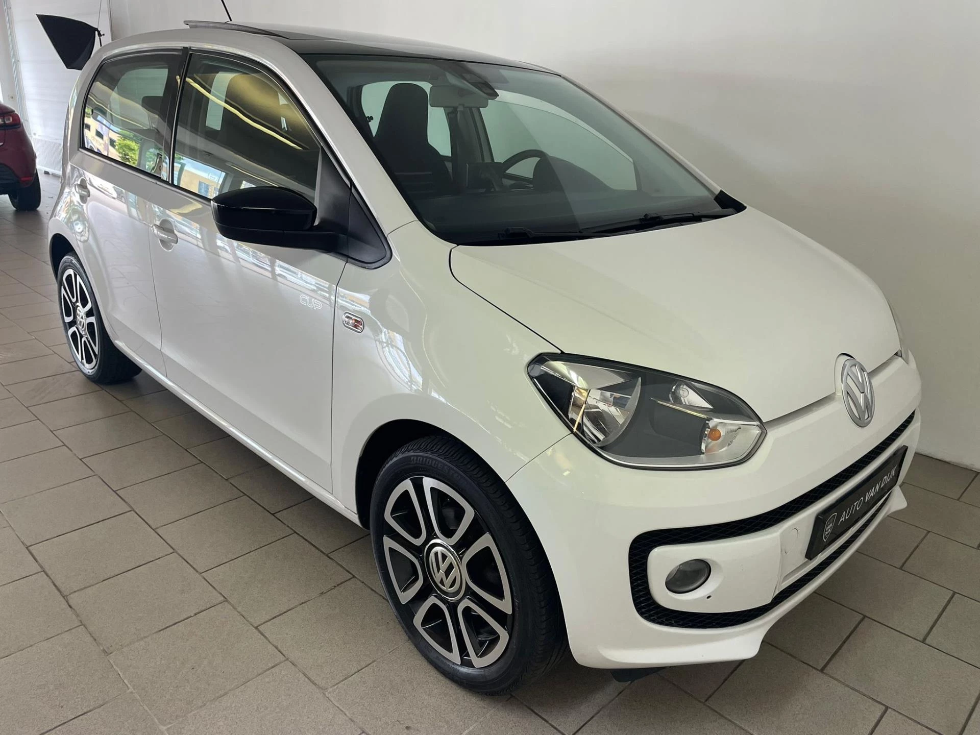Hoofdafbeelding Volkswagen up!