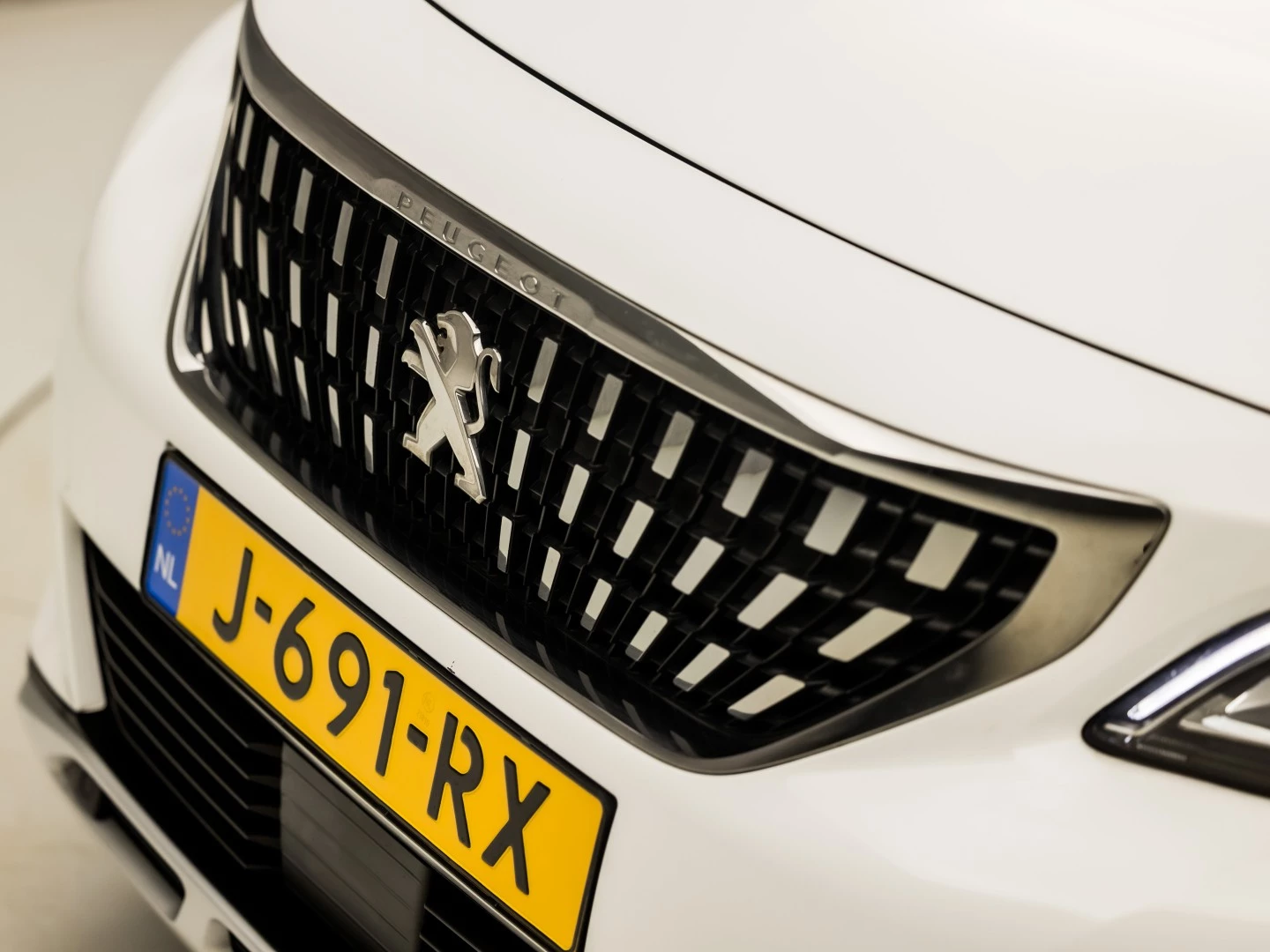 Hoofdafbeelding Peugeot 5008