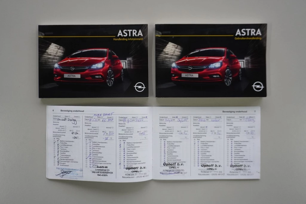 Hoofdafbeelding Opel Astra