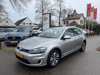 Volkswagen e-Golf E-GOLF / NAVI / CARPLAY / ADAP. CRUISE / DAB / PDC / LED / KEYLESS