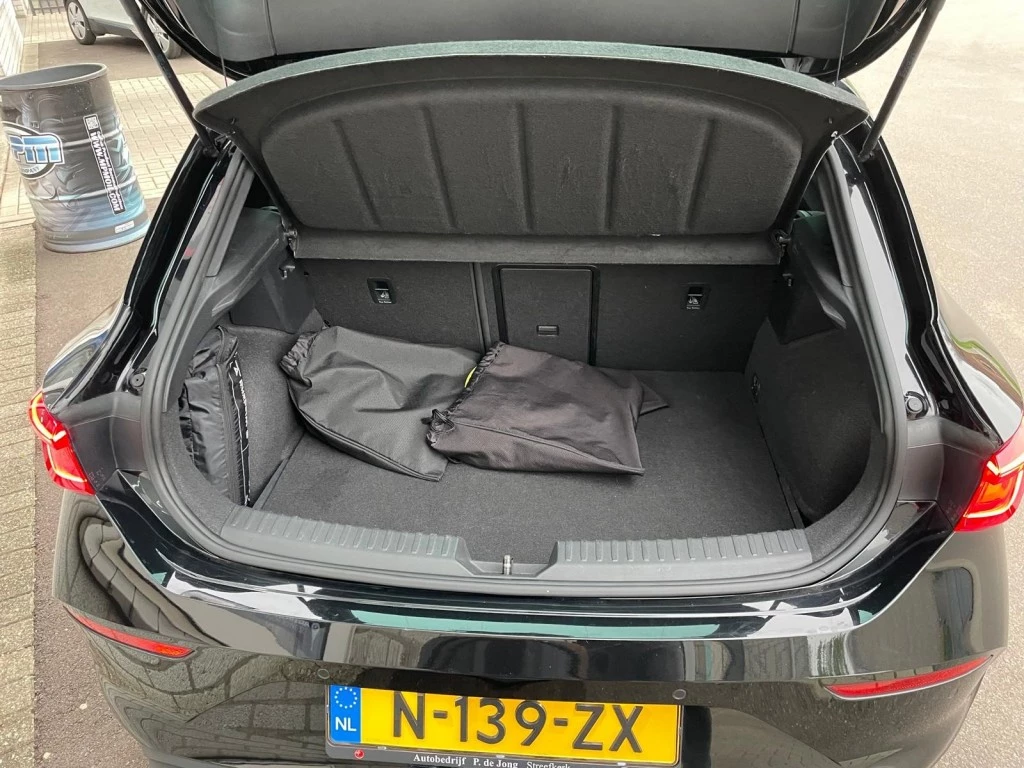 Hoofdafbeelding CUPRA Leon