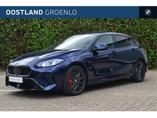 BMW 1 Serie 123 xDrive High Executive Automaat / Panoramadak / M Sportstoelen / Adaptieve LED / M Adaptief onderstel / Parking Assistant Plus / Comfort Access