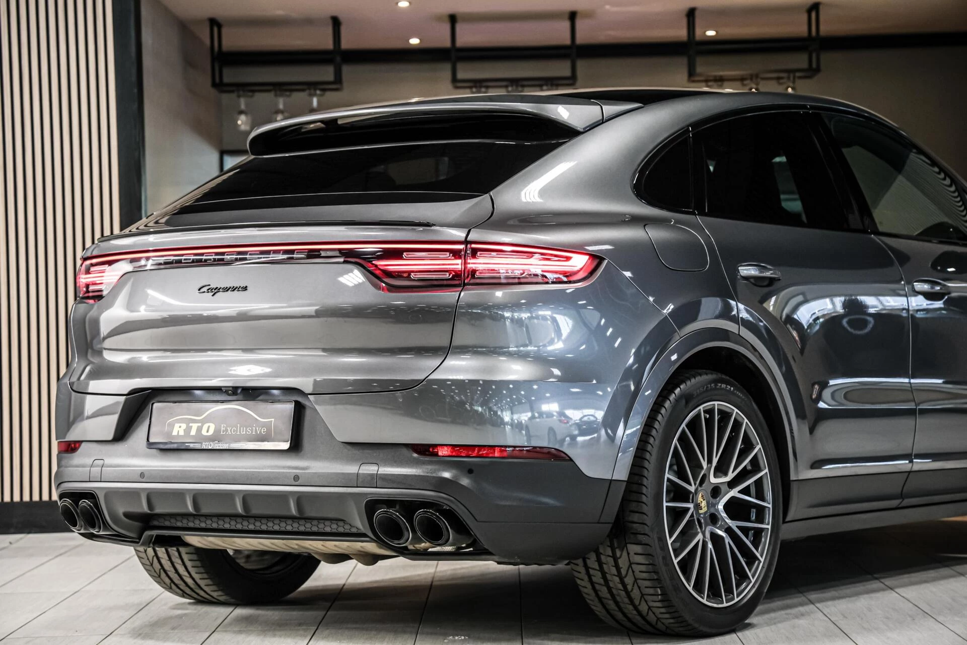 Hoofdafbeelding Porsche Cayenne