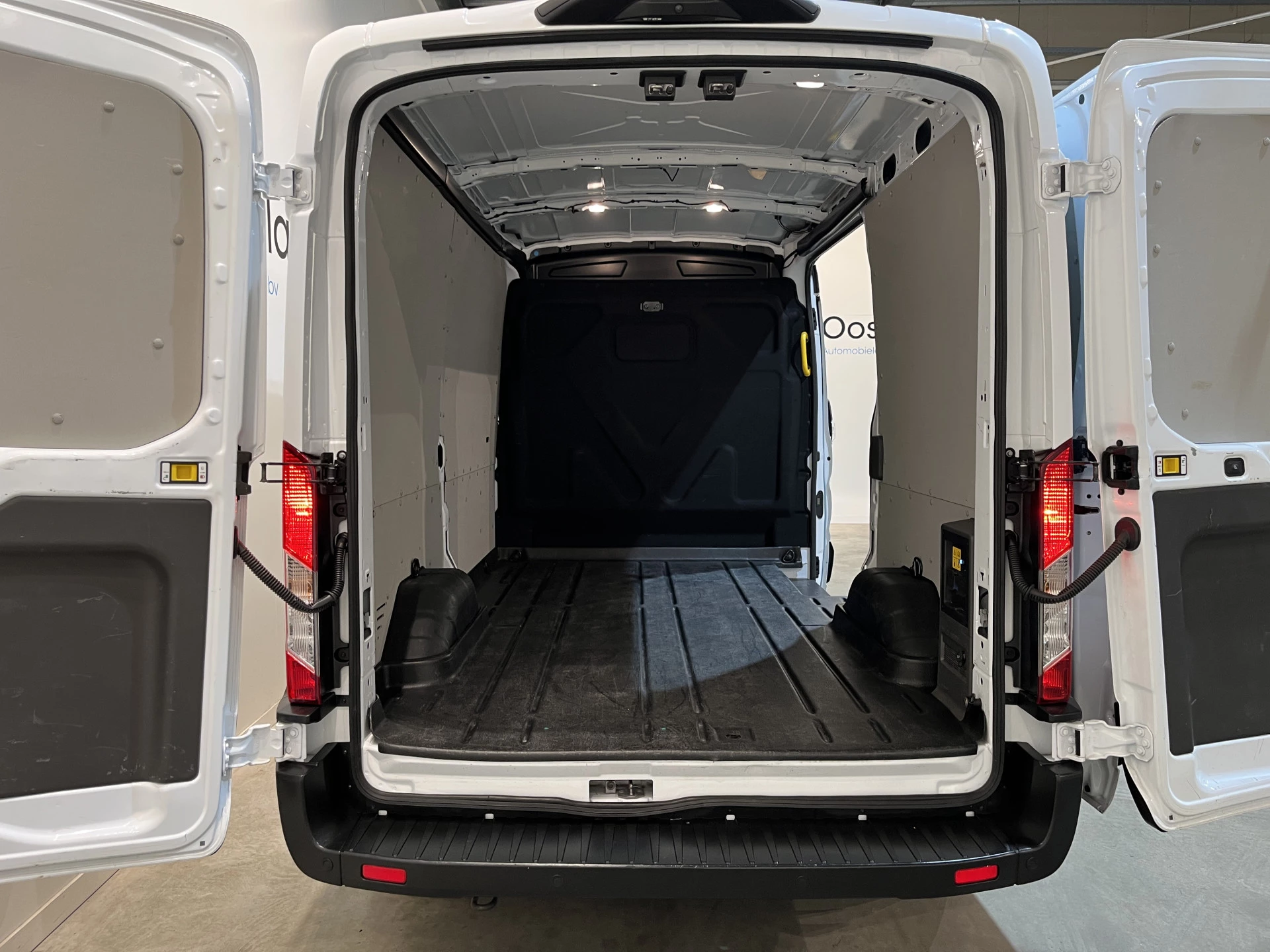 Hoofdafbeelding Ford E-Transit