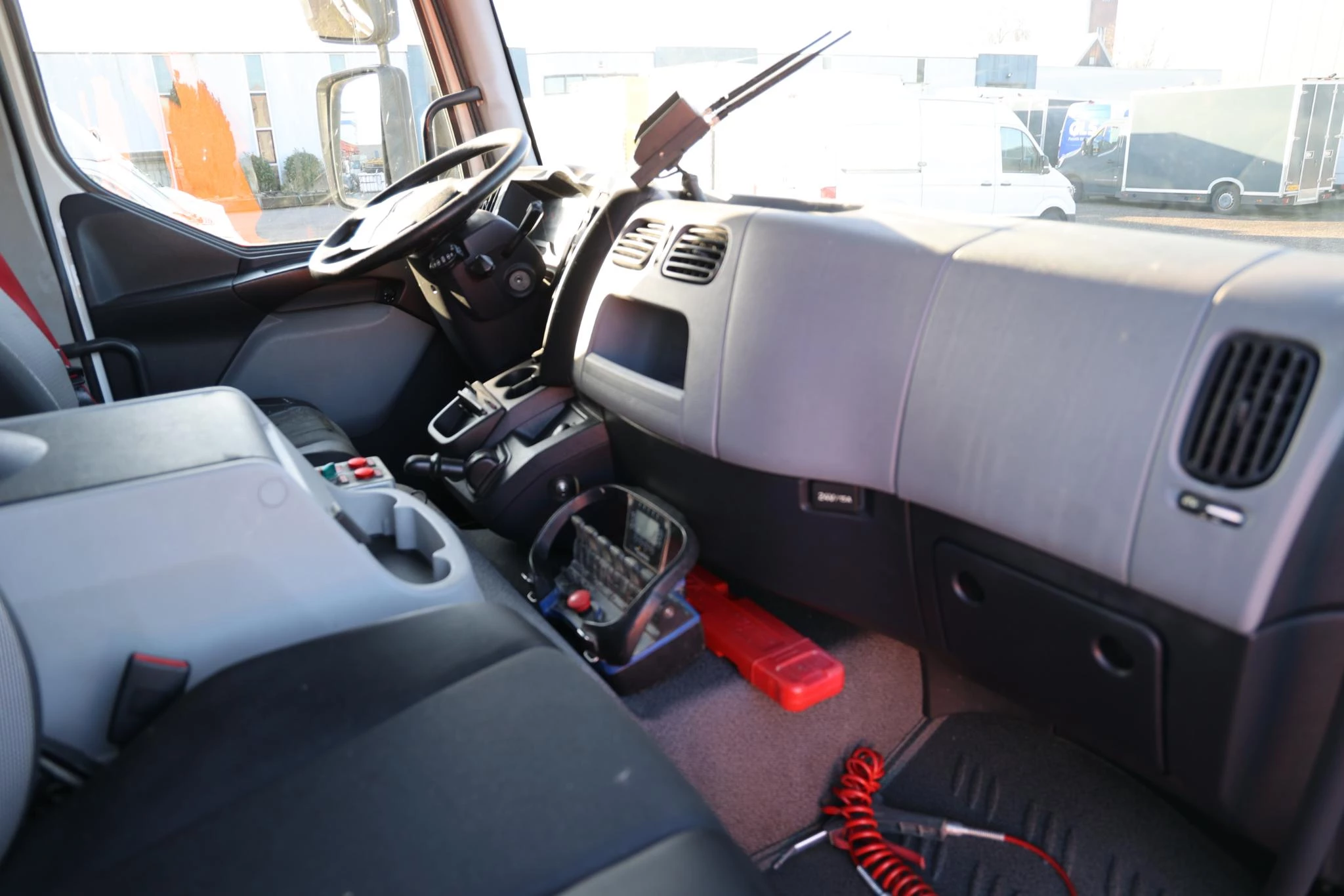 Hoofdafbeelding Renault MIDLUM