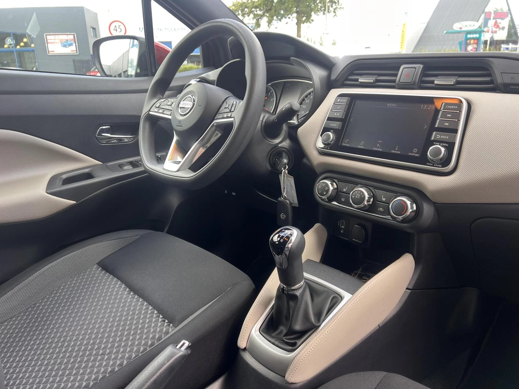 Hoofdafbeelding Nissan Micra