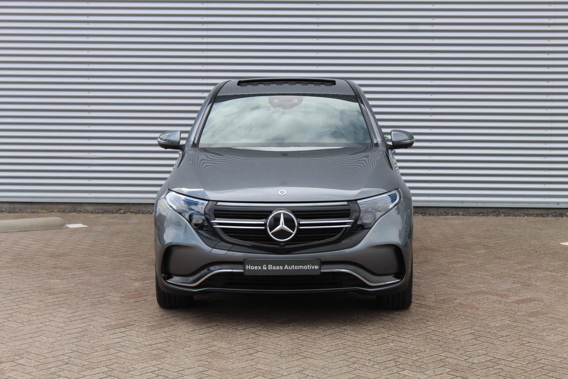 Hoofdafbeelding Mercedes-Benz EQC