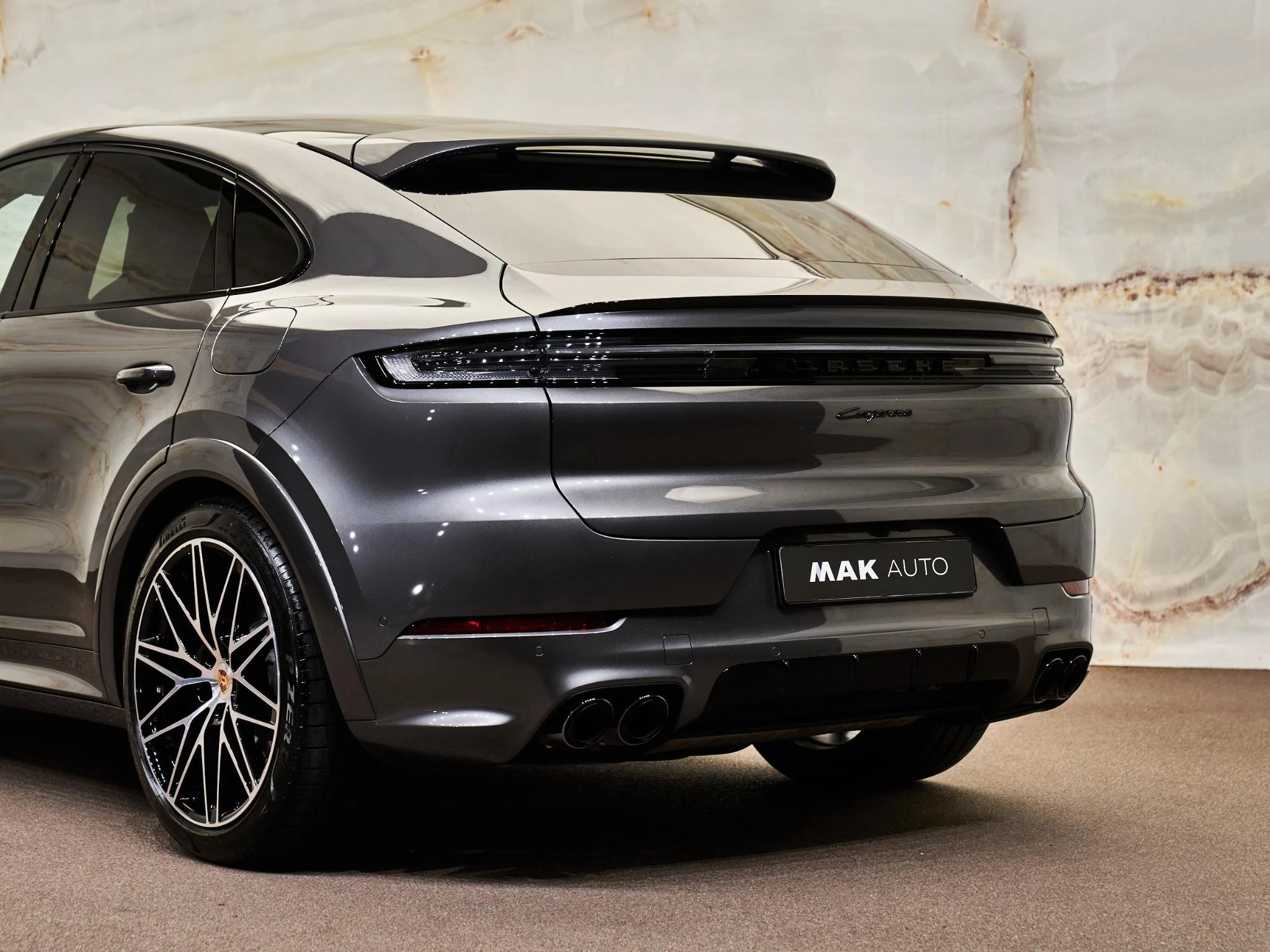 Hoofdafbeelding Porsche Cayenne