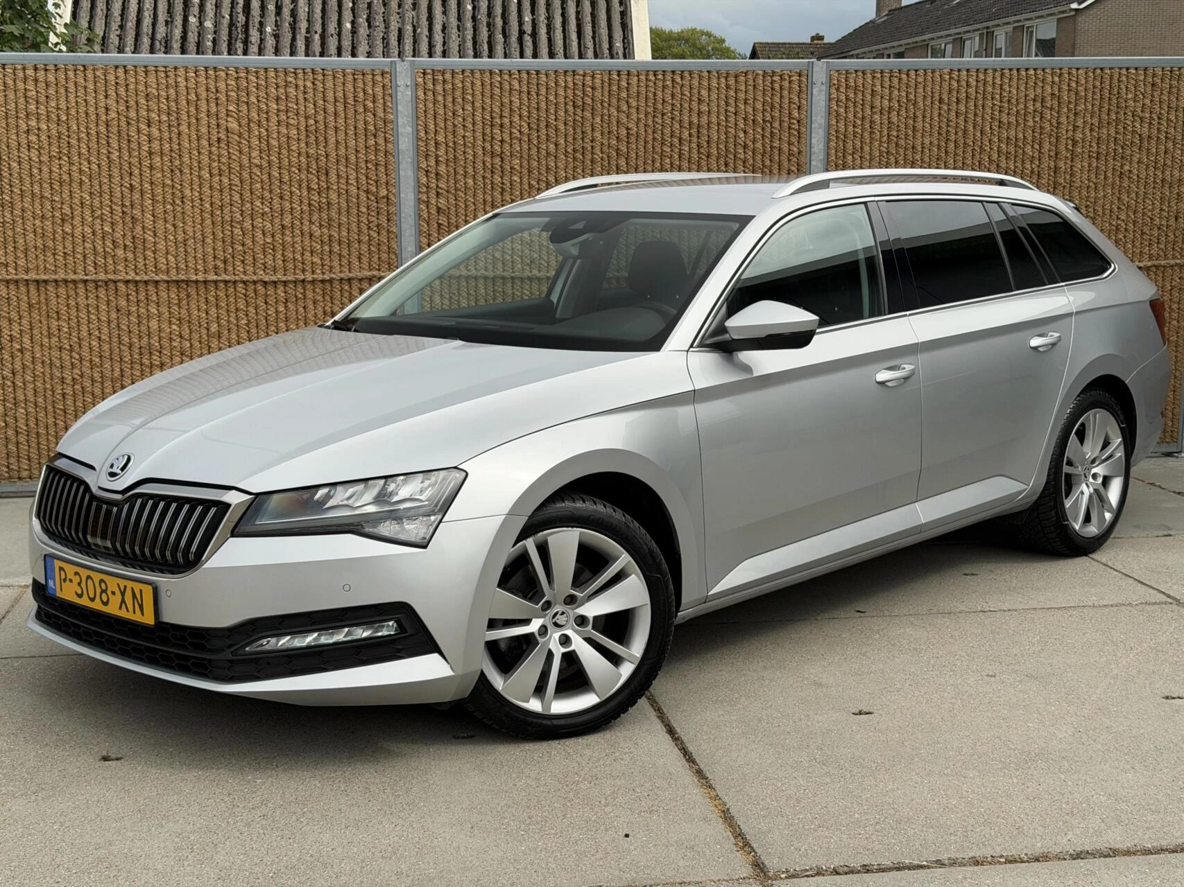 Hoofdafbeelding Škoda Superb
