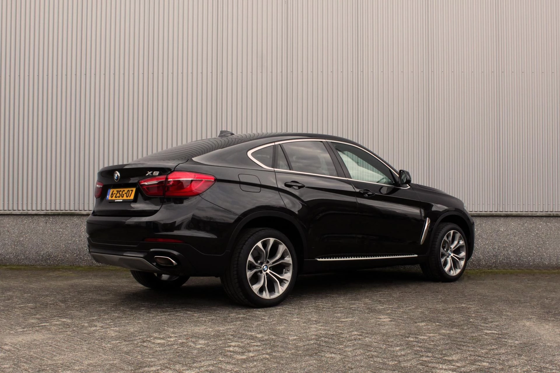 Hoofdafbeelding BMW X6