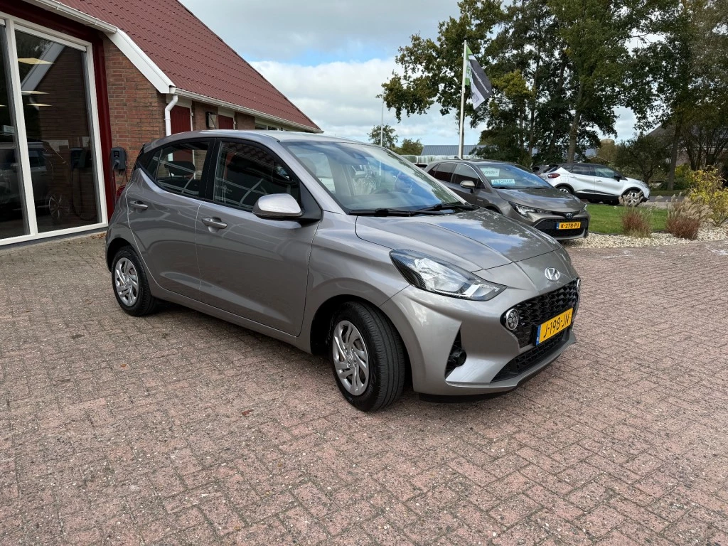 Hoofdafbeelding Hyundai i10