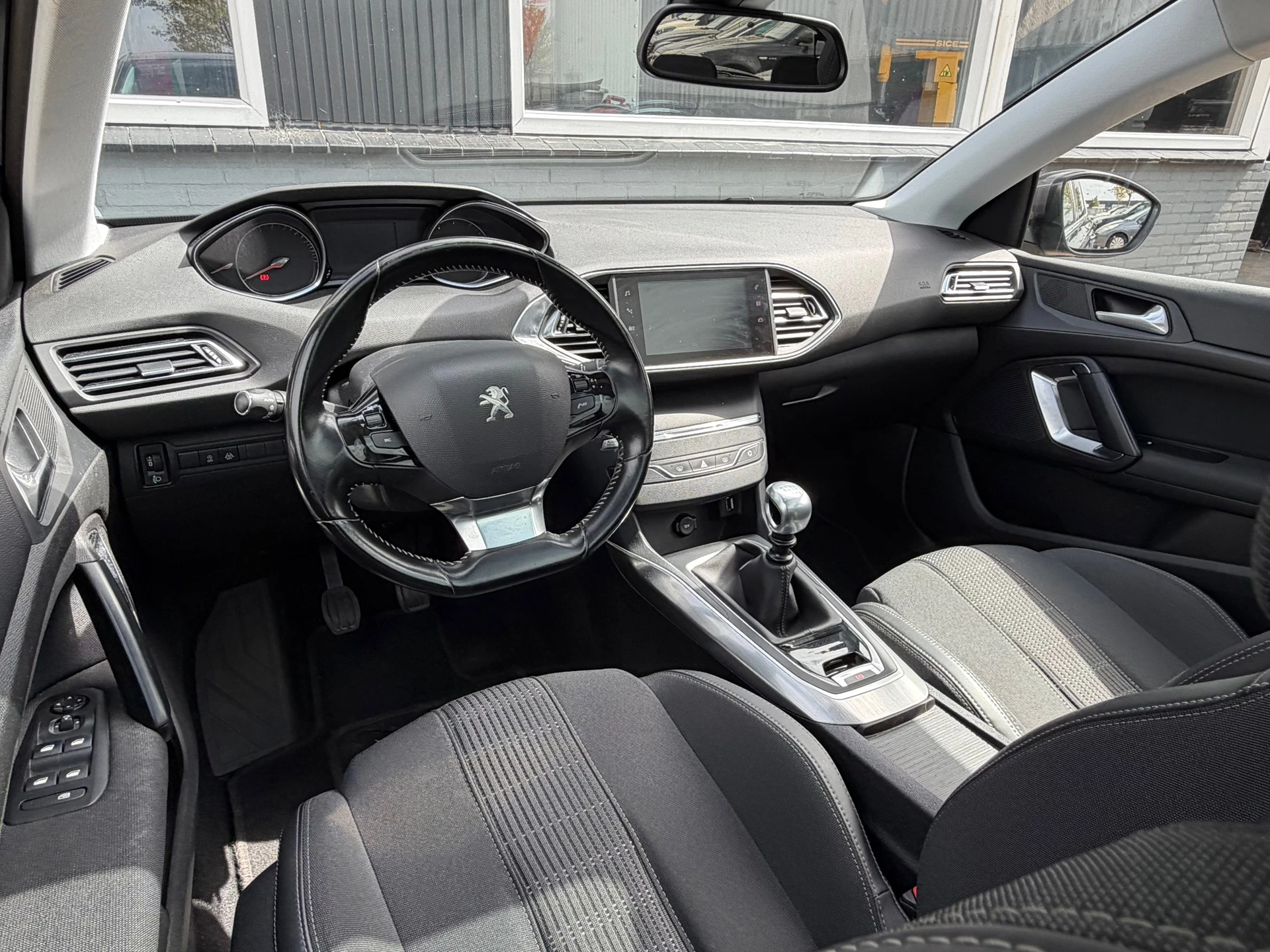 Hoofdafbeelding Peugeot 308