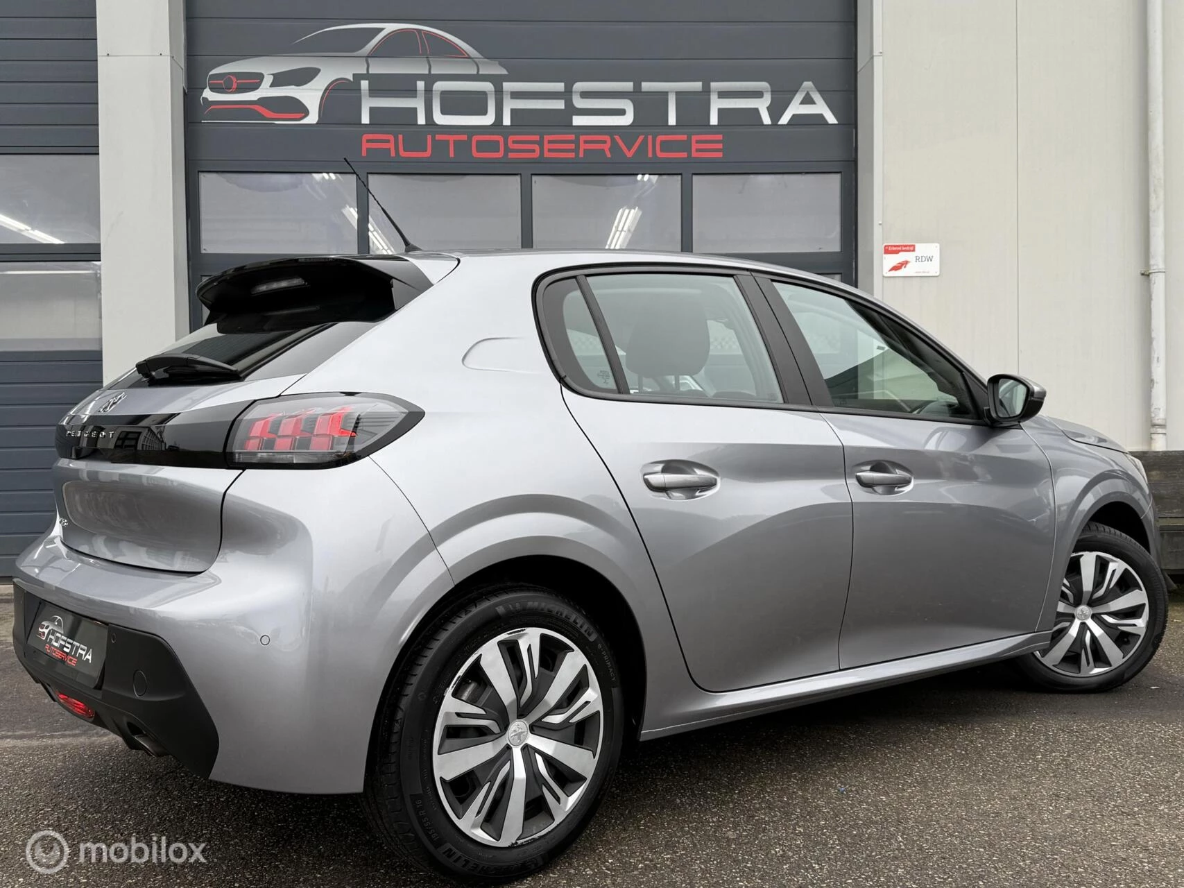 Hoofdafbeelding Peugeot 208