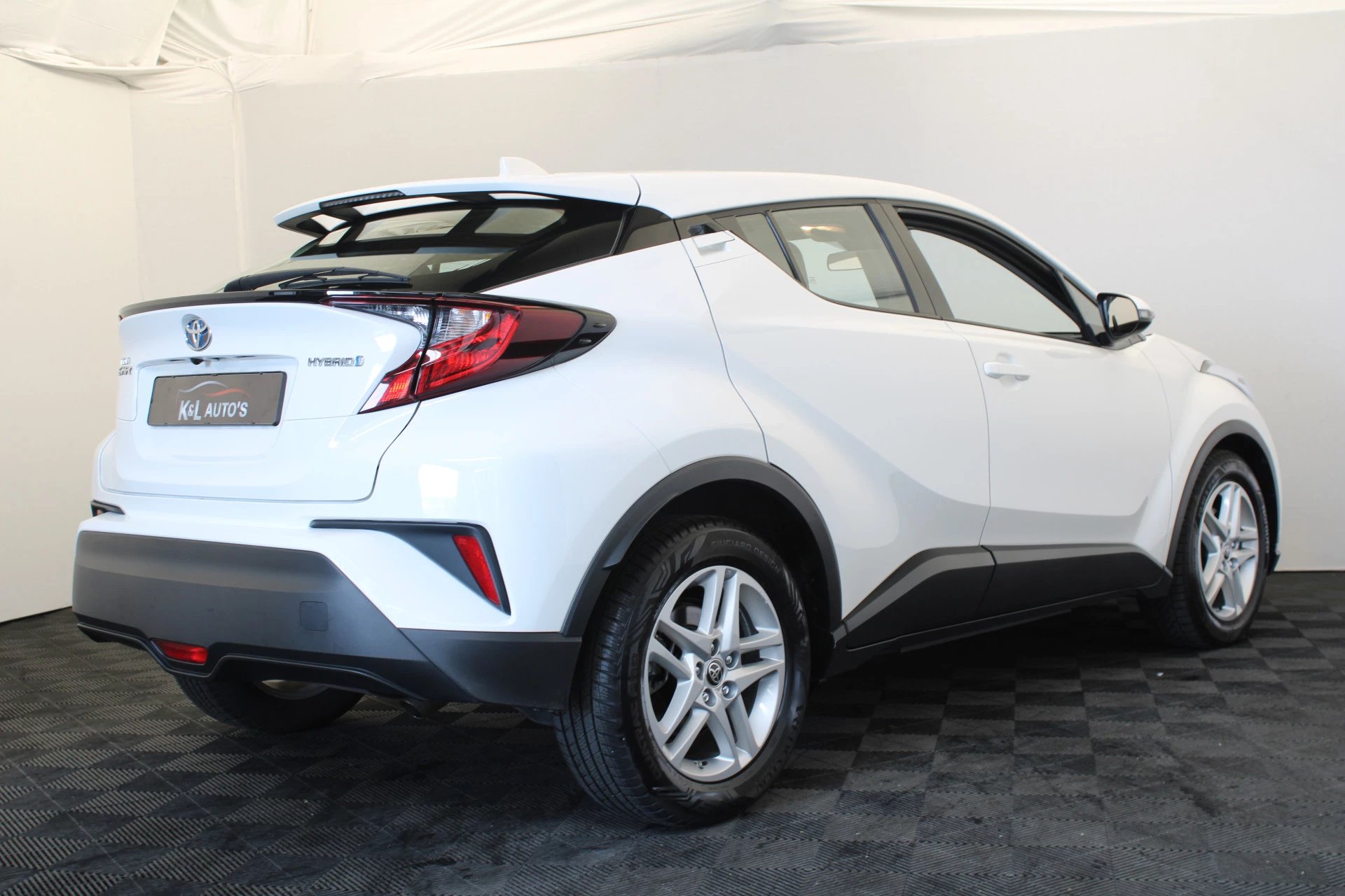 Hoofdafbeelding Toyota C-HR