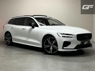 Volvo V60 2.0 T8 Twin Engine AWD Polestar Engeneerd Pano B&W Trekh.