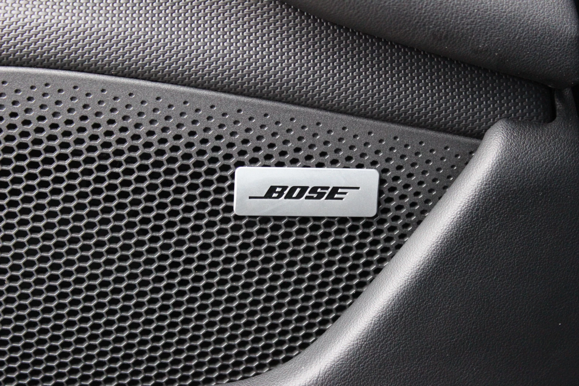 Hoofdafbeelding Porsche Taycan