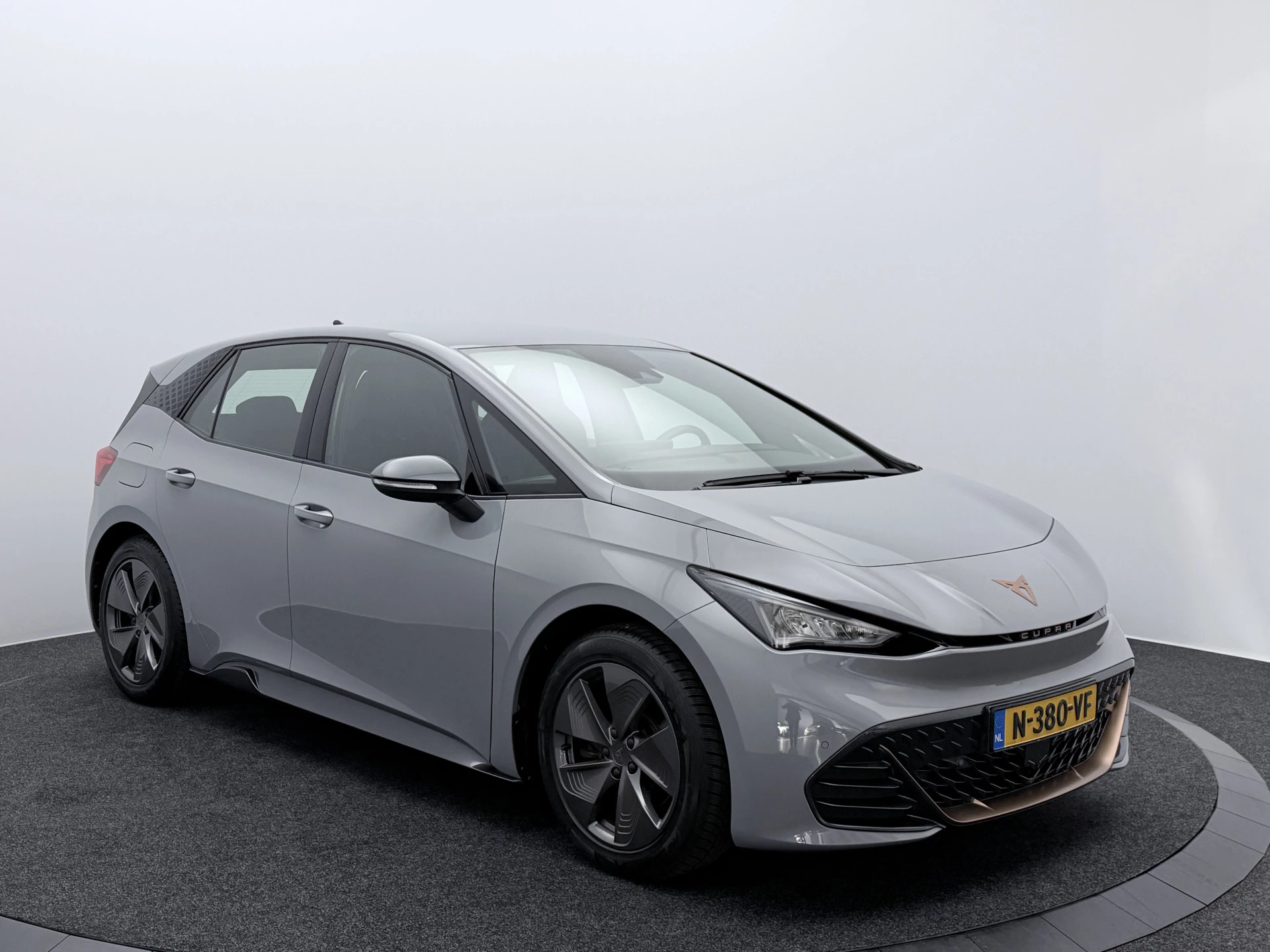 Hoofdafbeelding CUPRA Born