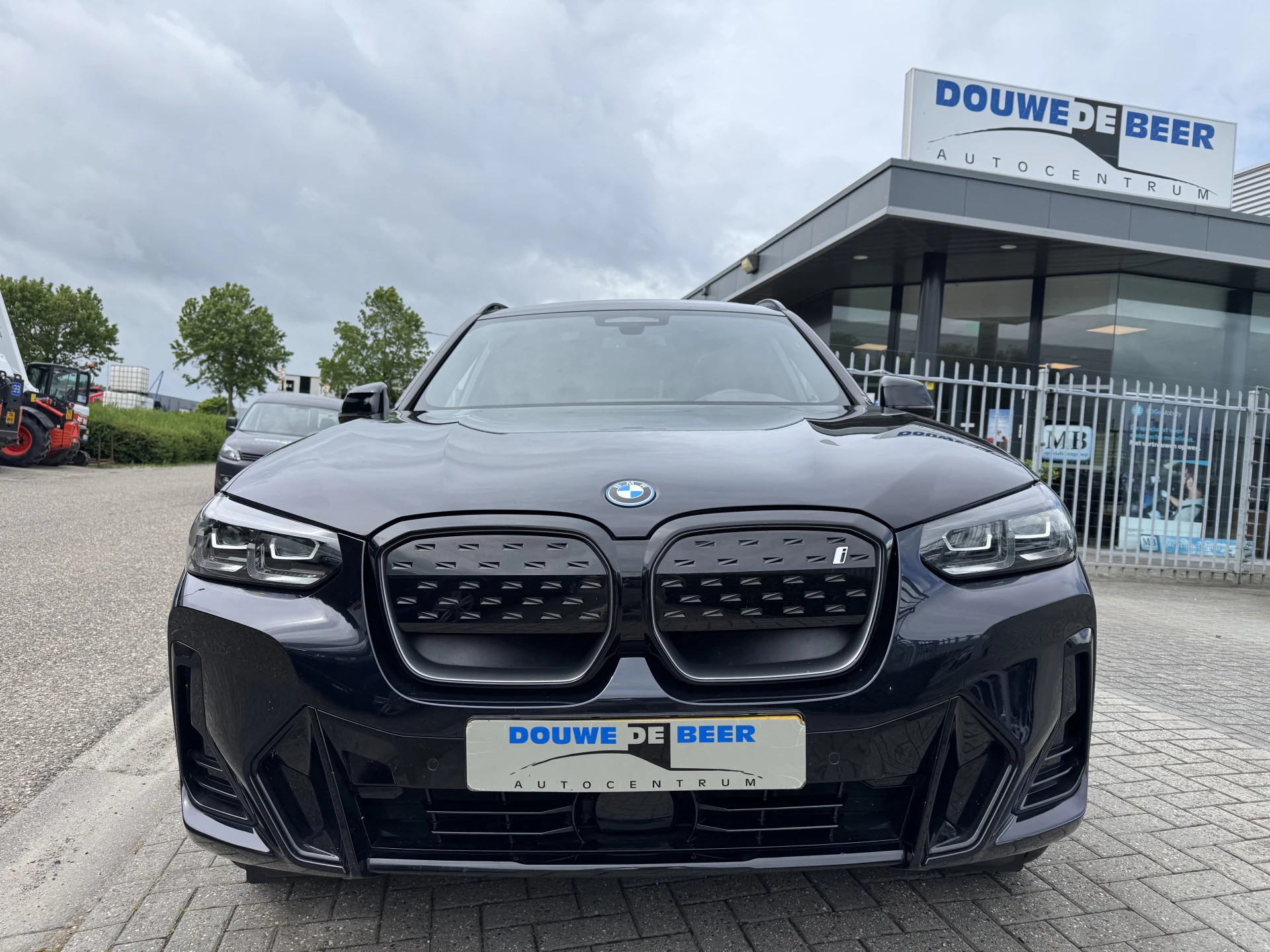 Hoofdafbeelding BMW iX3