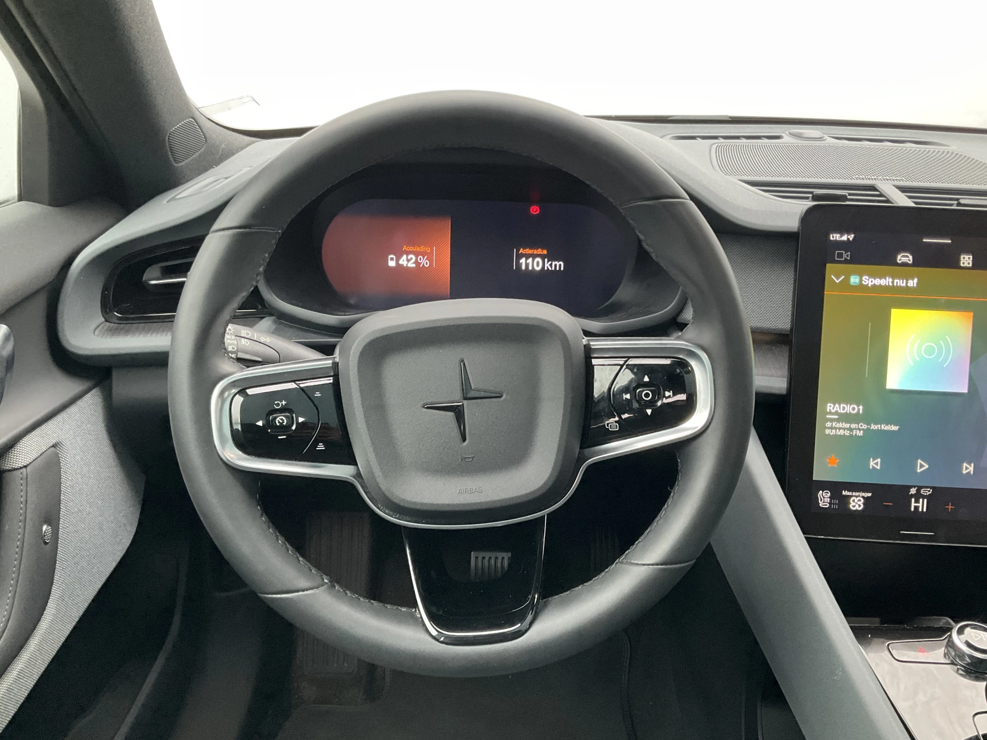 Hoofdafbeelding Polestar 2