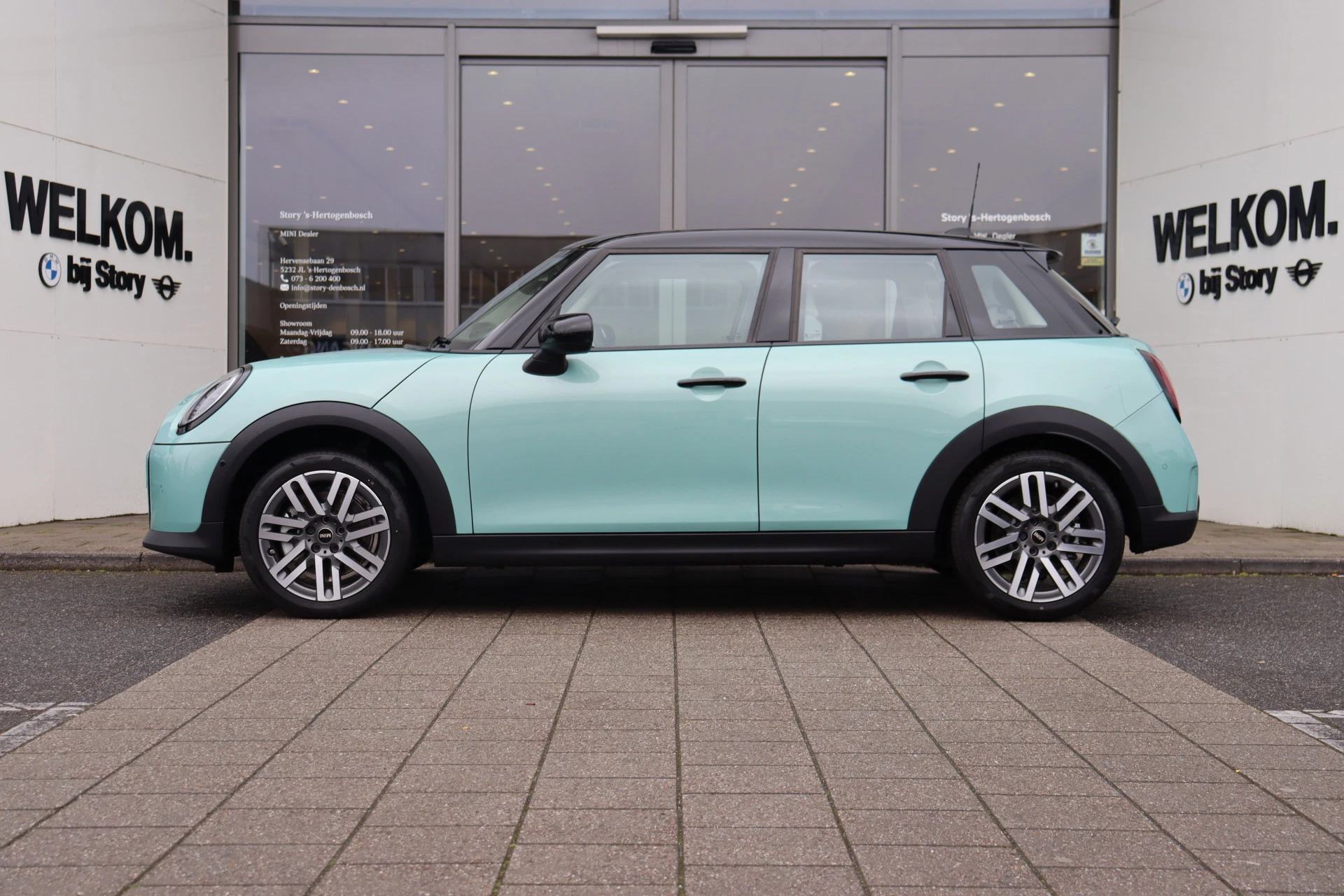 Hoofdafbeelding MINI 5-deurs