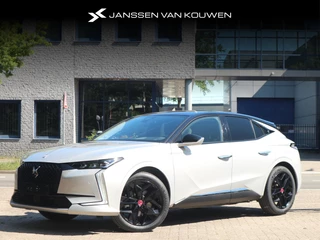 Hoofdafbeelding DS DS 4 DS 4 E-Tense Performance Line+ PHEV Head-Up Trekhaak Achteruitrijcamera