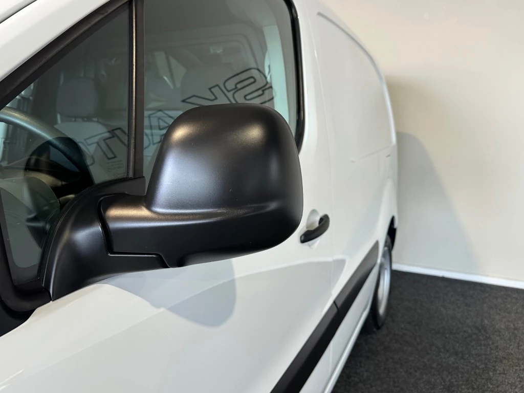 Hoofdafbeelding Peugeot Partner
