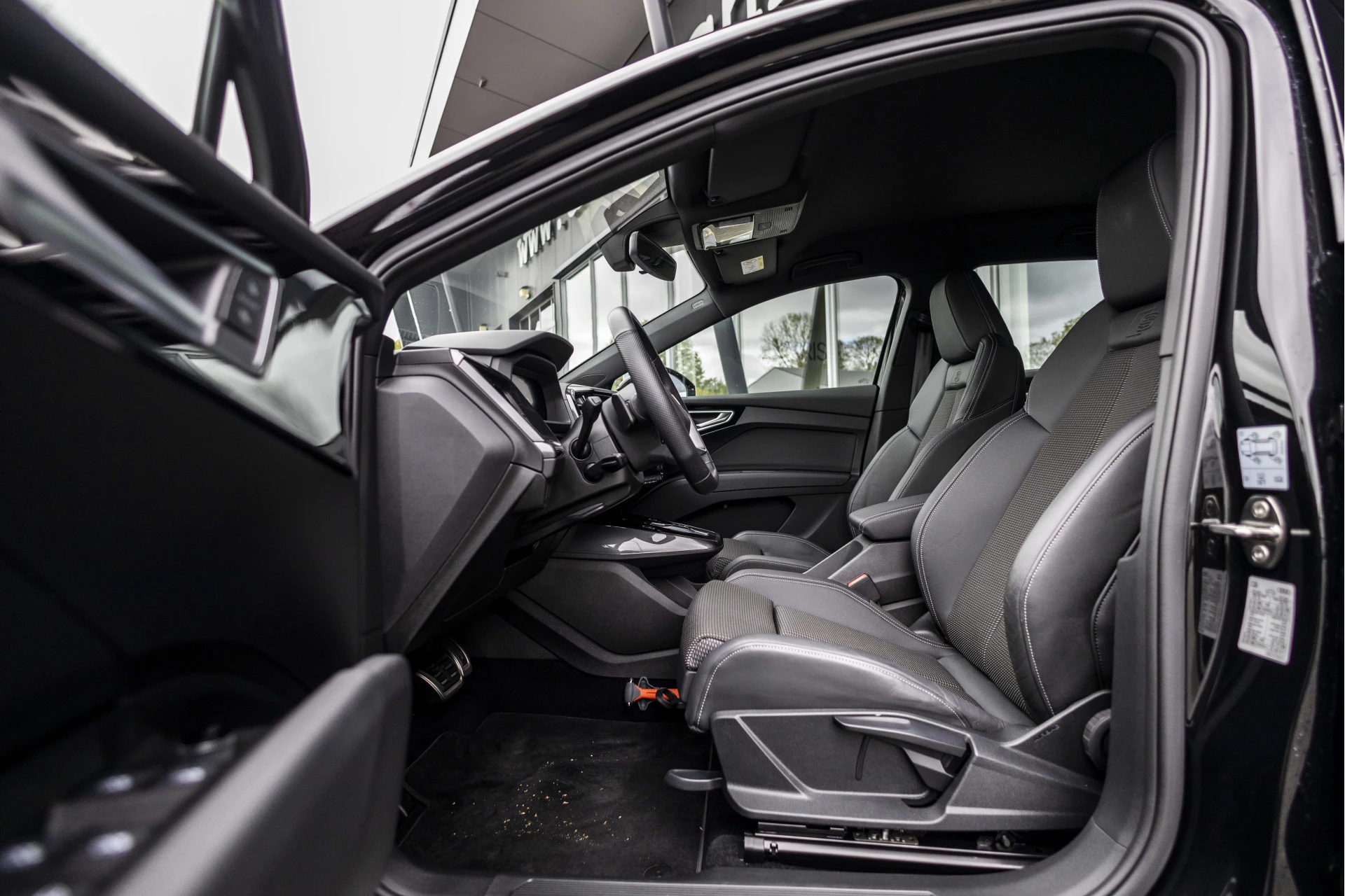Hoofdafbeelding Audi Q4 e-tron