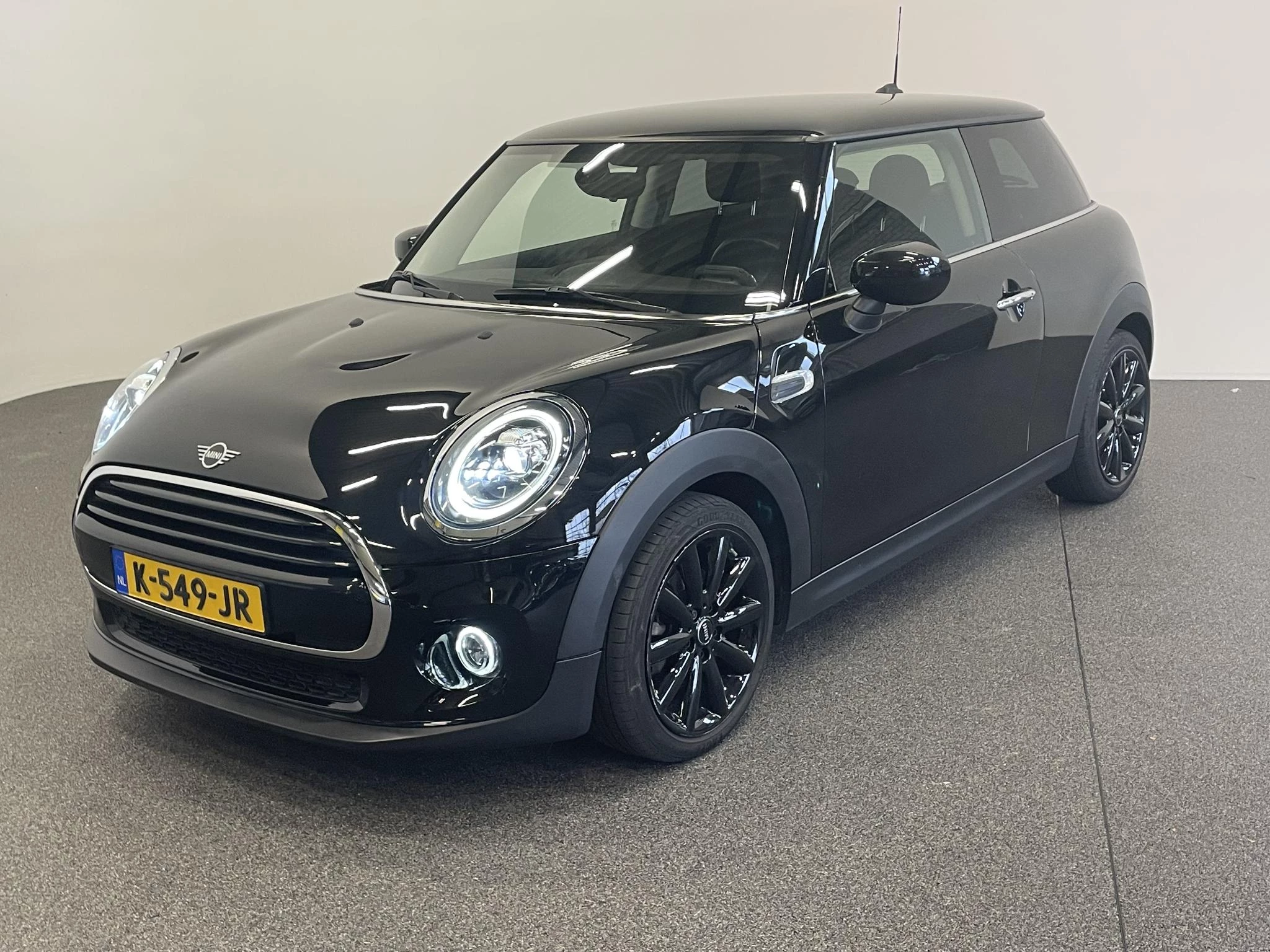 Hoofdafbeelding MINI Cooper