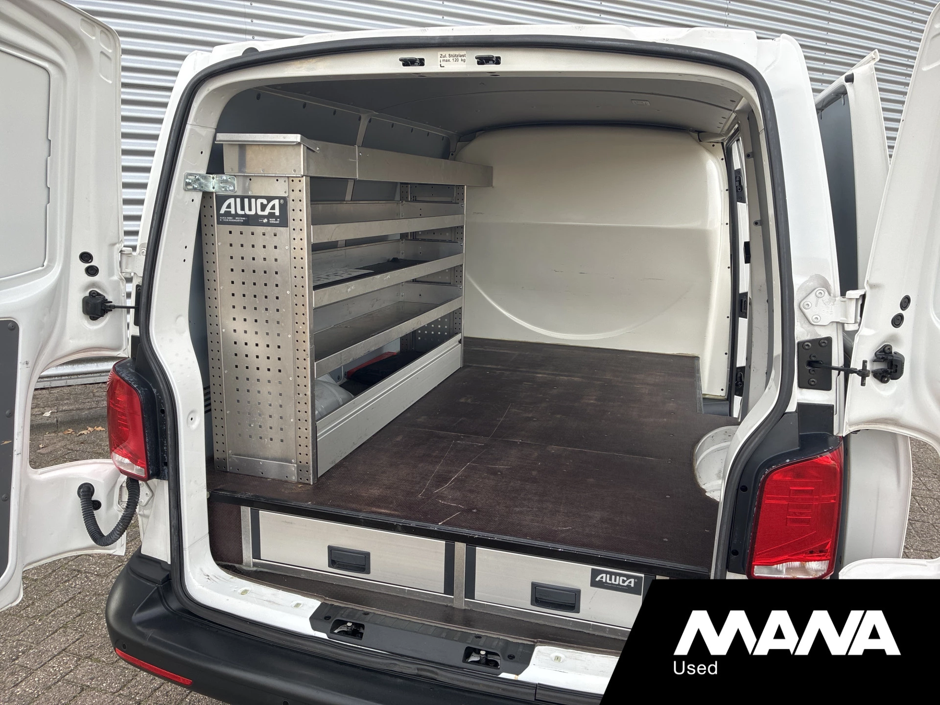 Hoofdafbeelding Volkswagen Transporter