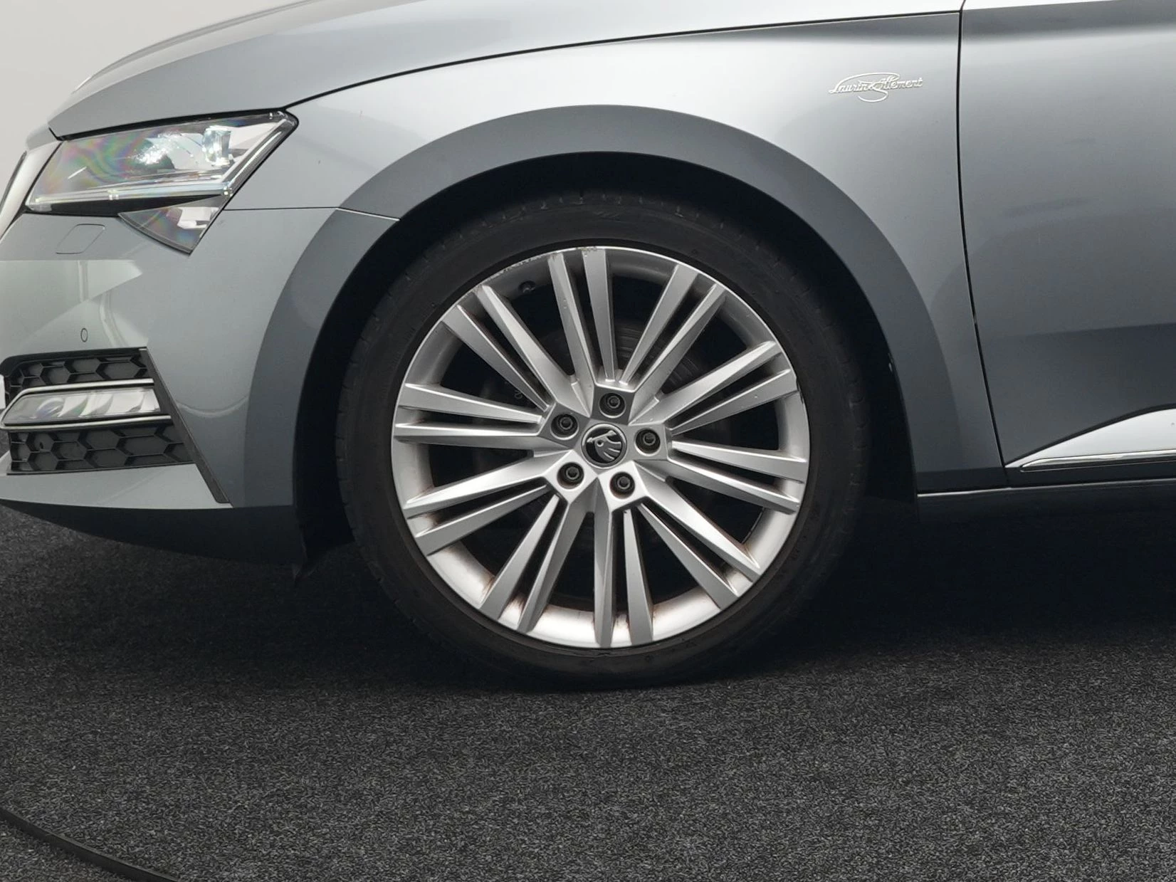 Hoofdafbeelding Škoda Superb
