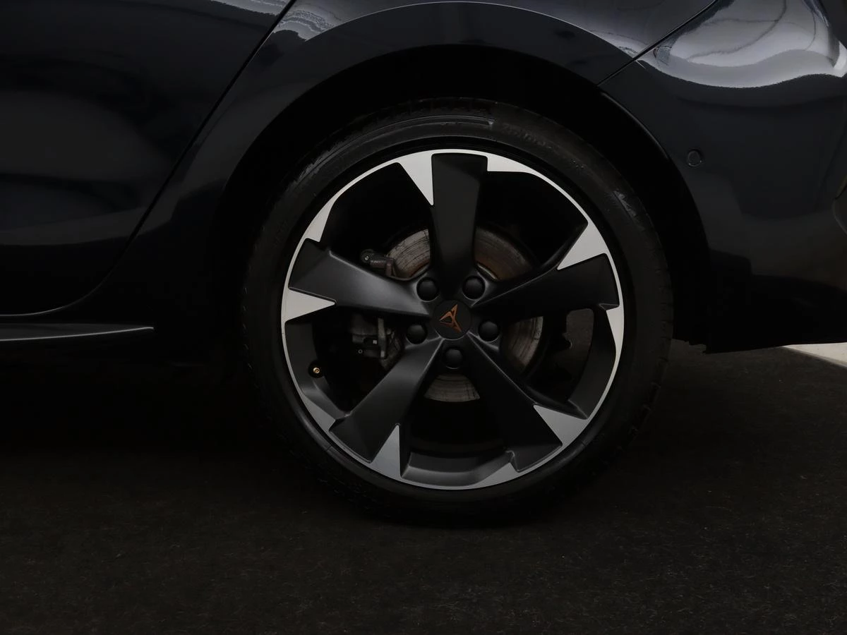 Hoofdafbeelding CUPRA Leon