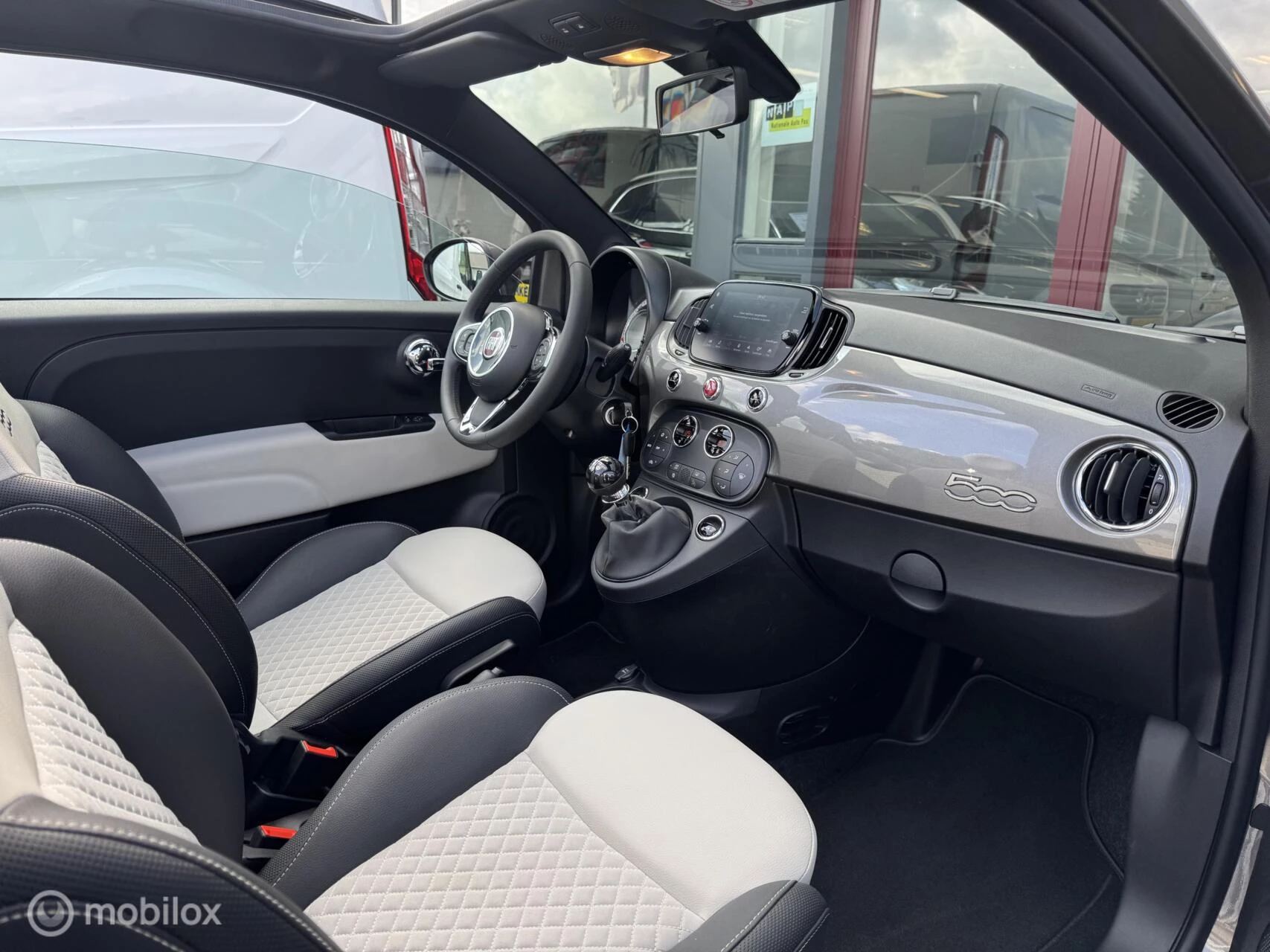 Hoofdafbeelding Fiat 500C