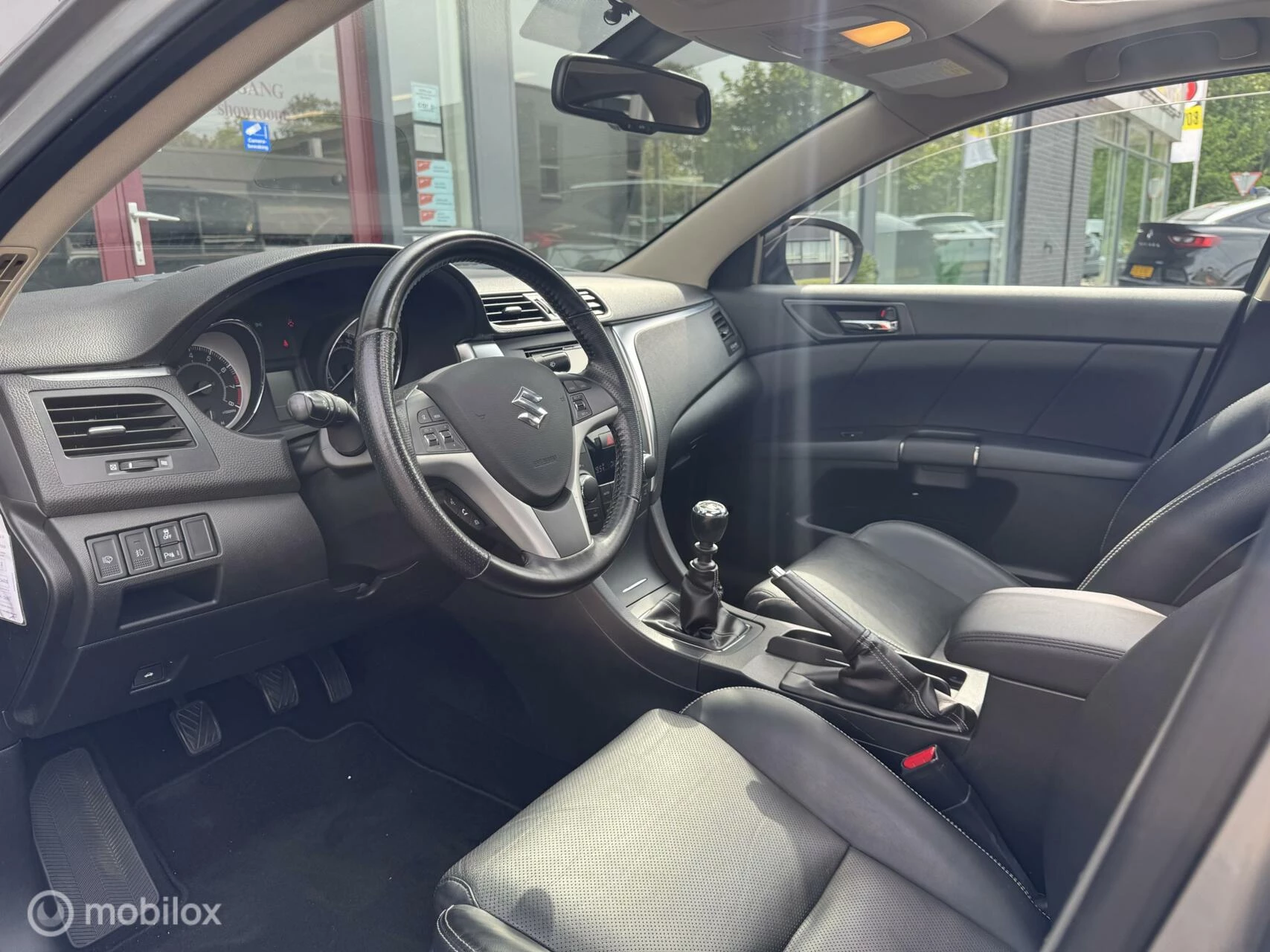 Hoofdafbeelding Suzuki Kizashi