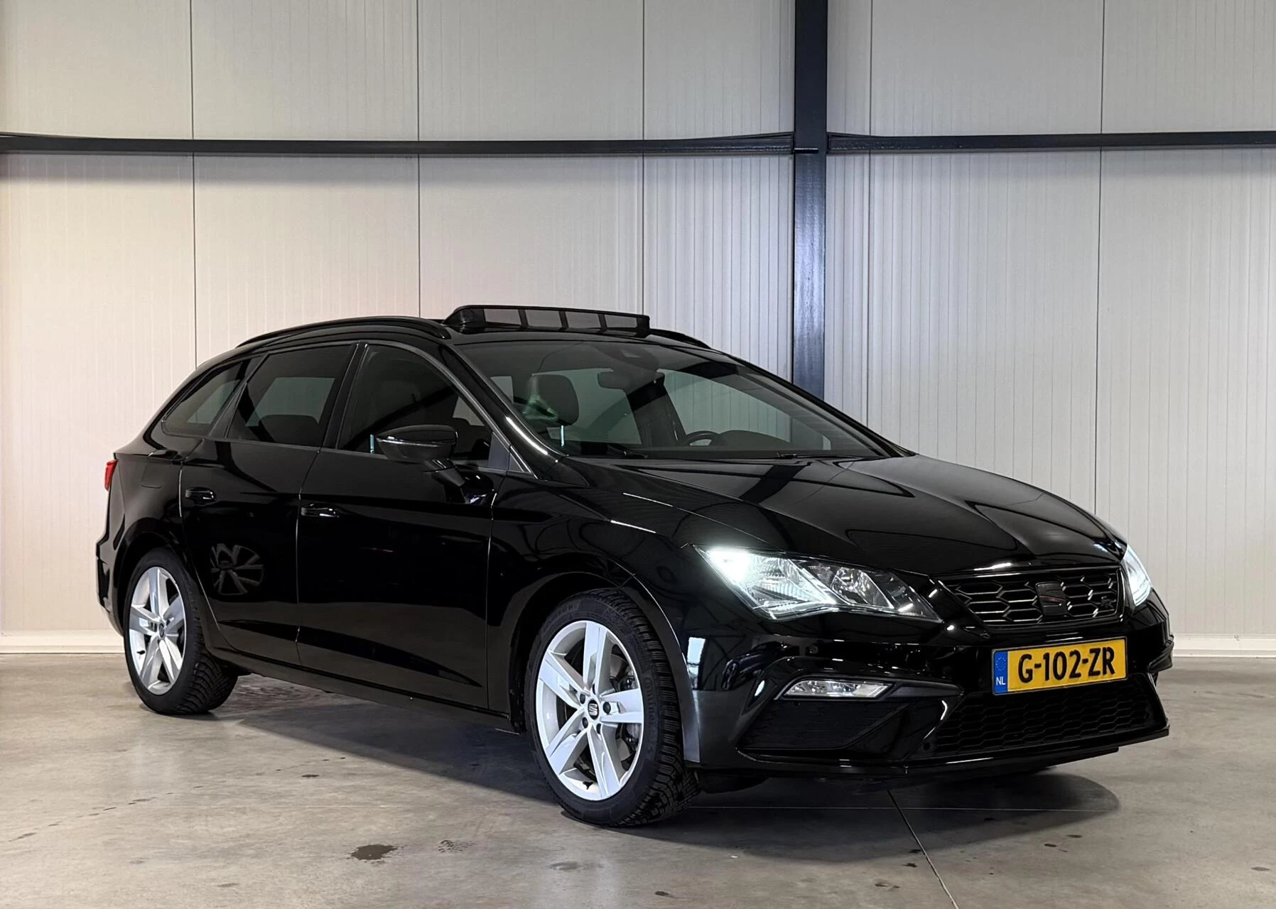Hoofdafbeelding SEAT Leon