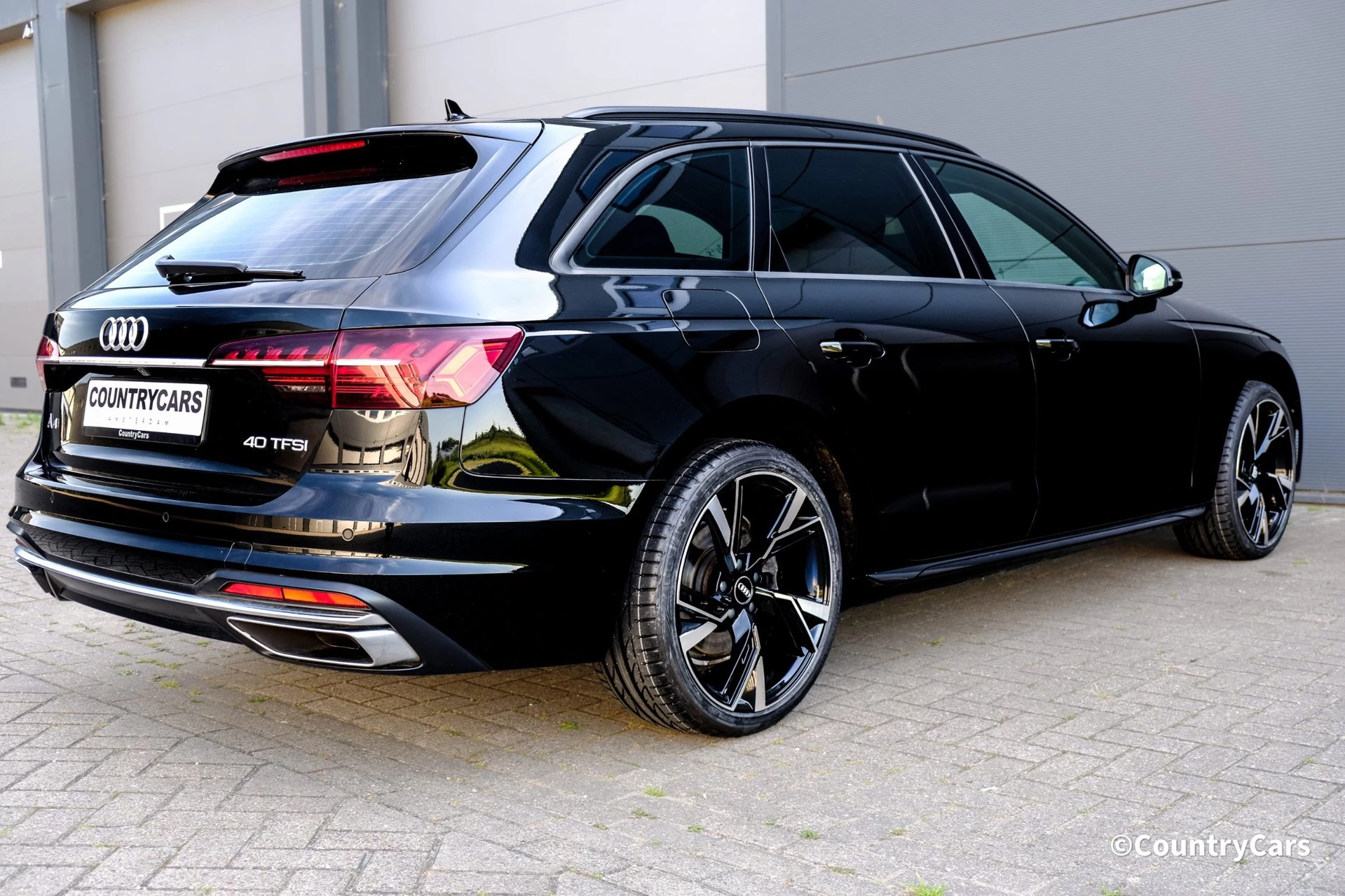 Hoofdafbeelding Audi A4