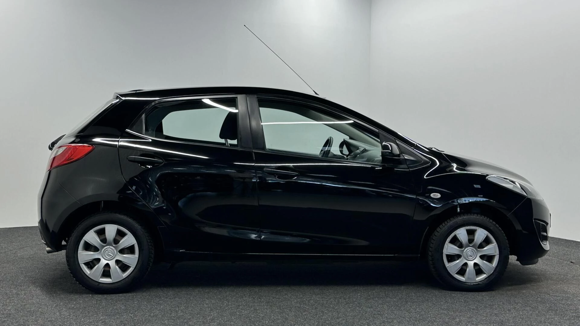 Hoofdafbeelding Mazda 2