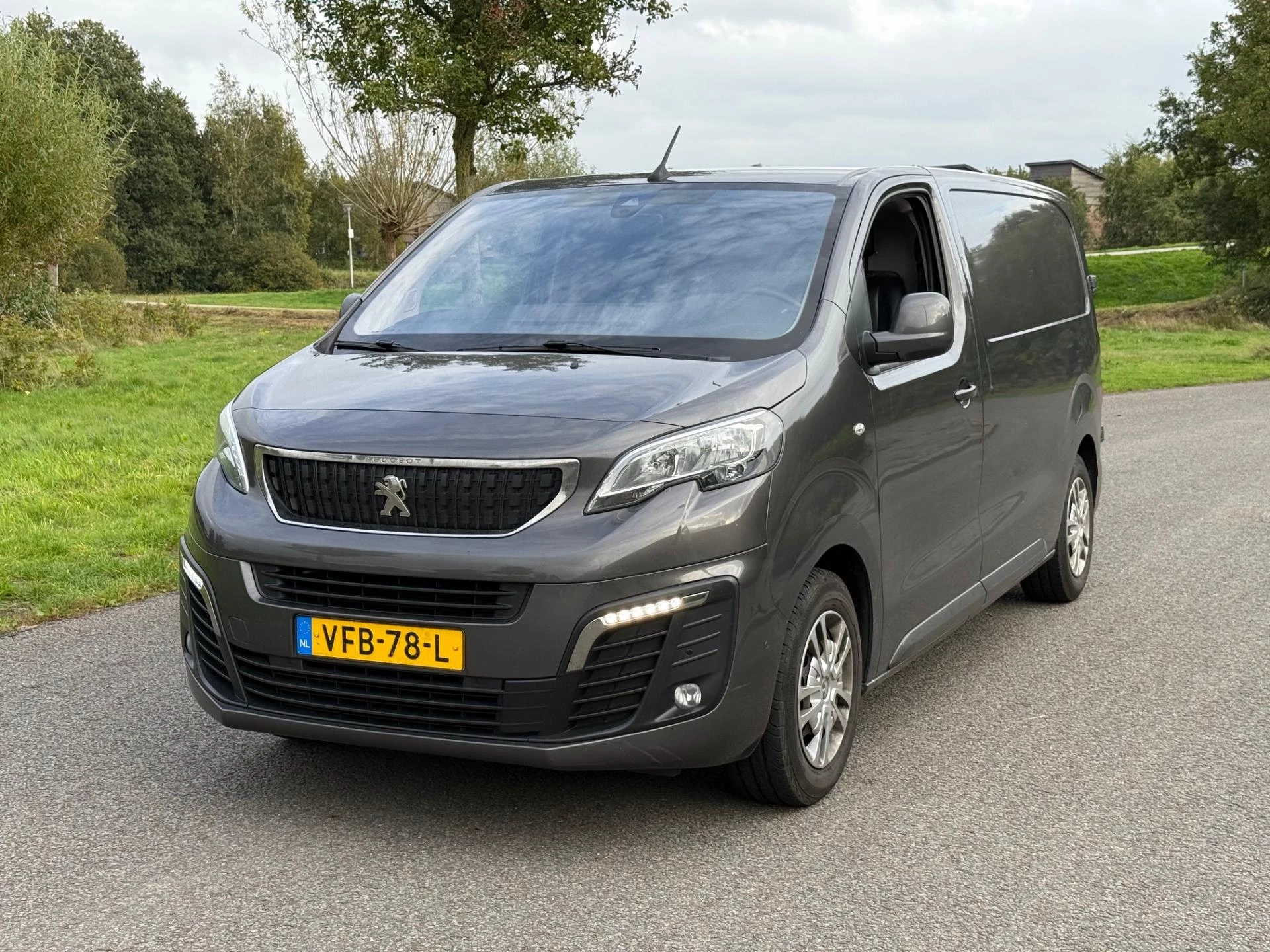Hoofdafbeelding Peugeot Expert
