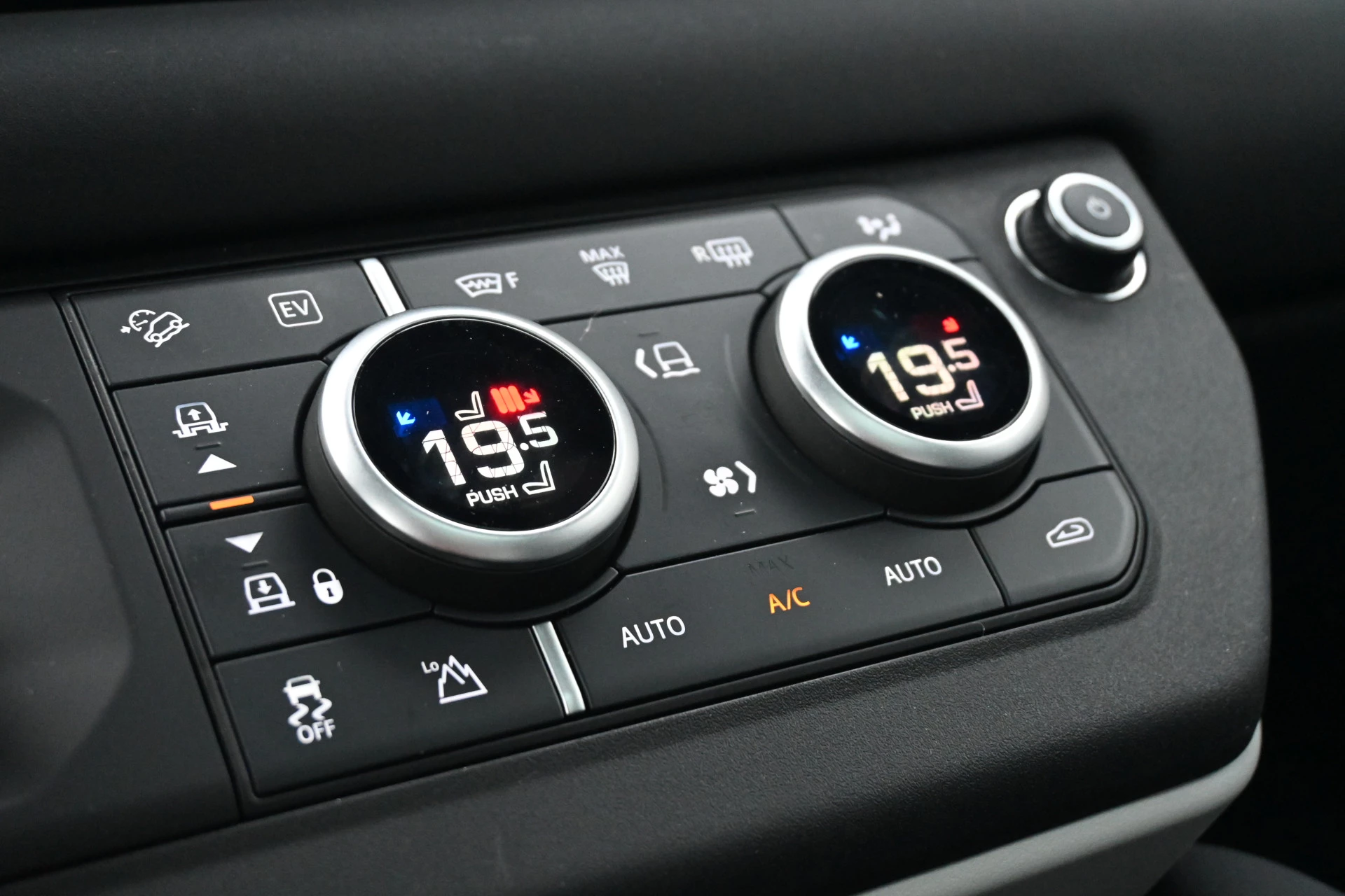 Hoofdafbeelding Land Rover Defender