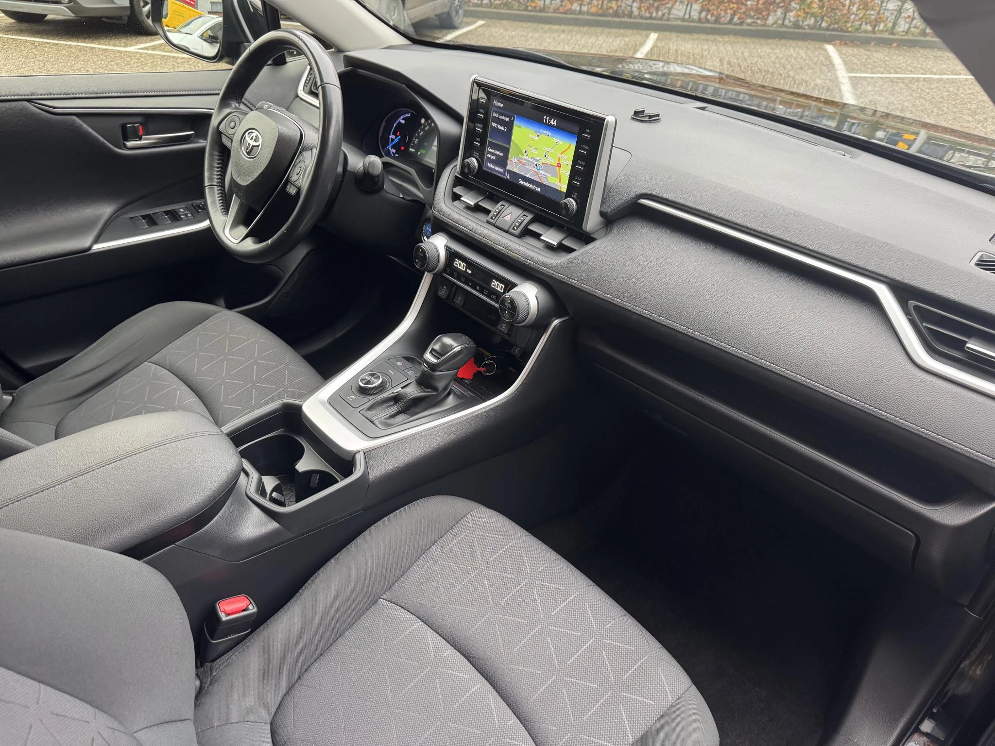 Hoofdafbeelding Toyota RAV4