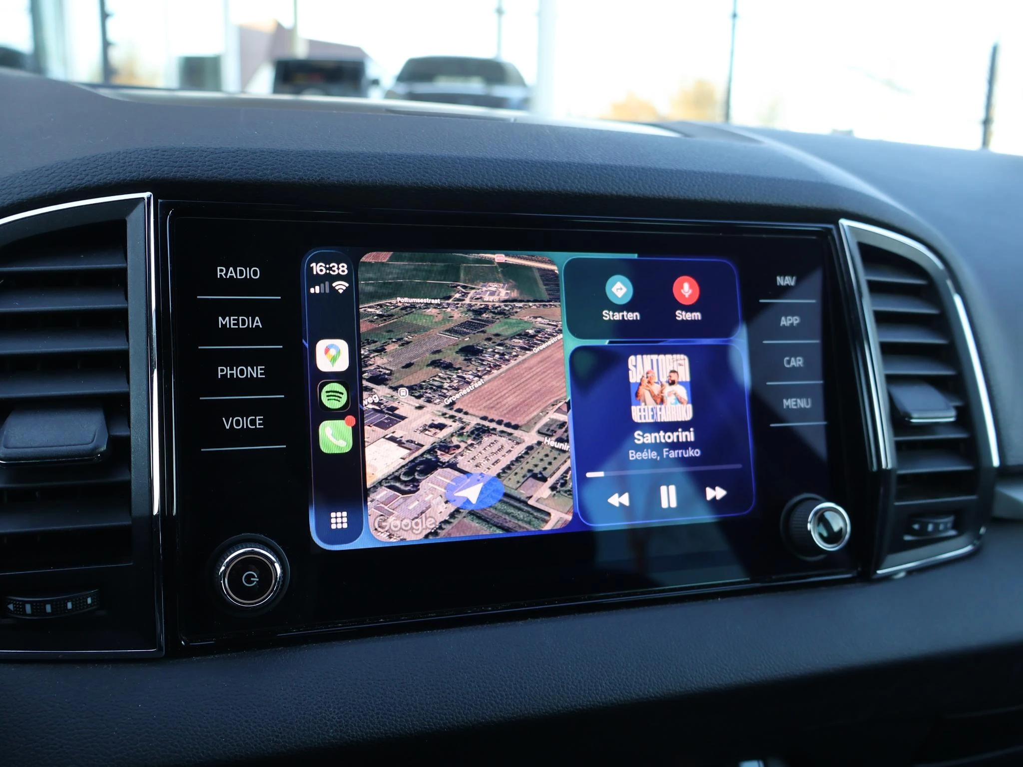 Hoofdafbeelding Škoda Karoq