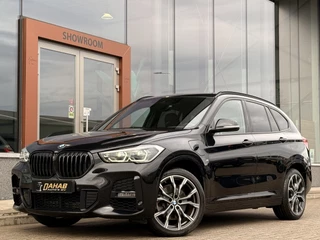 Hoofdafbeelding BMW X1 BMW X1 xDrive25e High Executive M-Sport | Led | Afn Trekhaak | Stoelverwarming | DAB | Cruise |