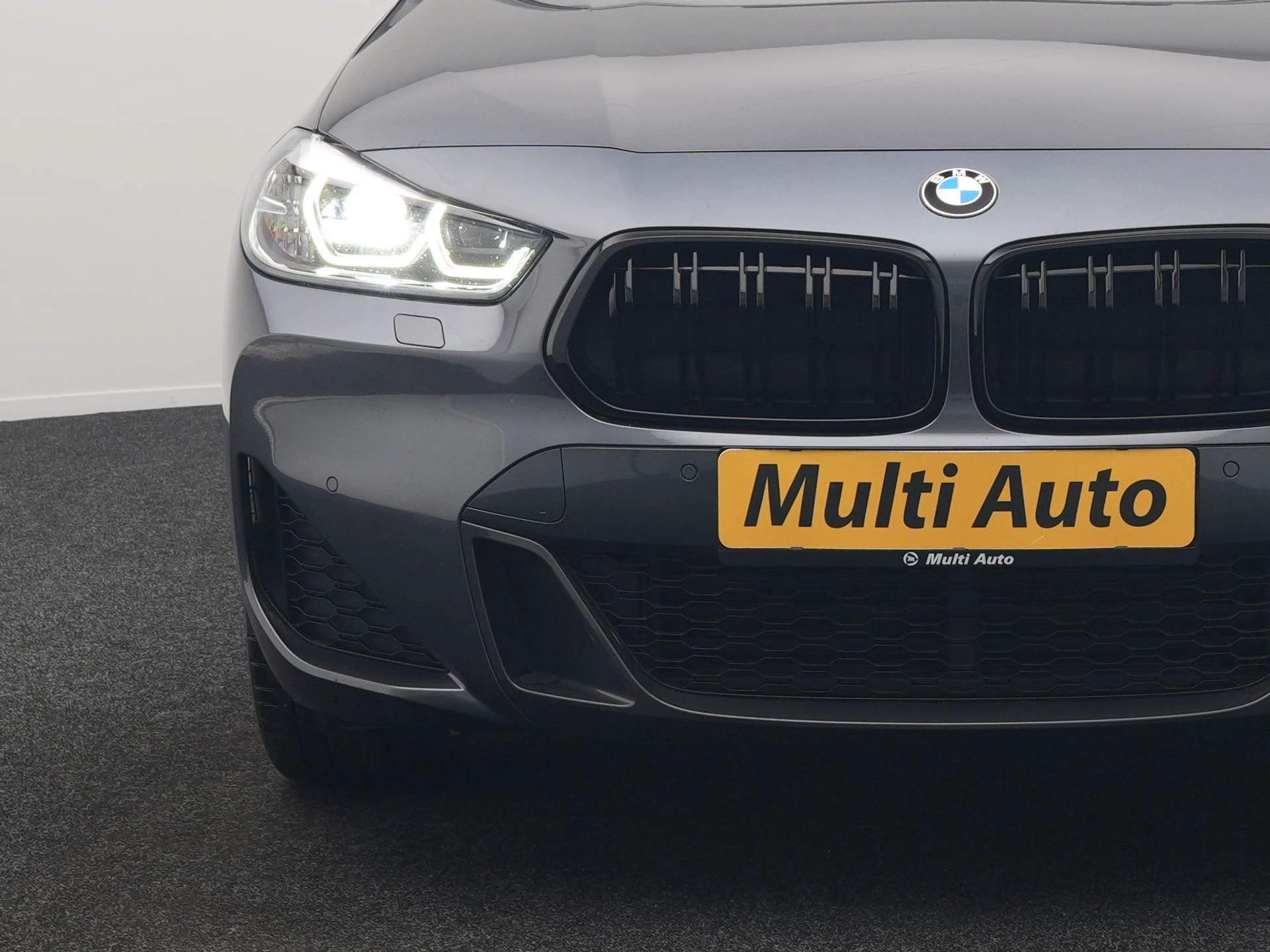 Hoofdafbeelding BMW X2