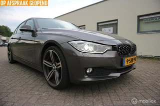 BMW 3-serie 320d High Executive AUTOMAAT/XENON/NAVIGATIE/NAP