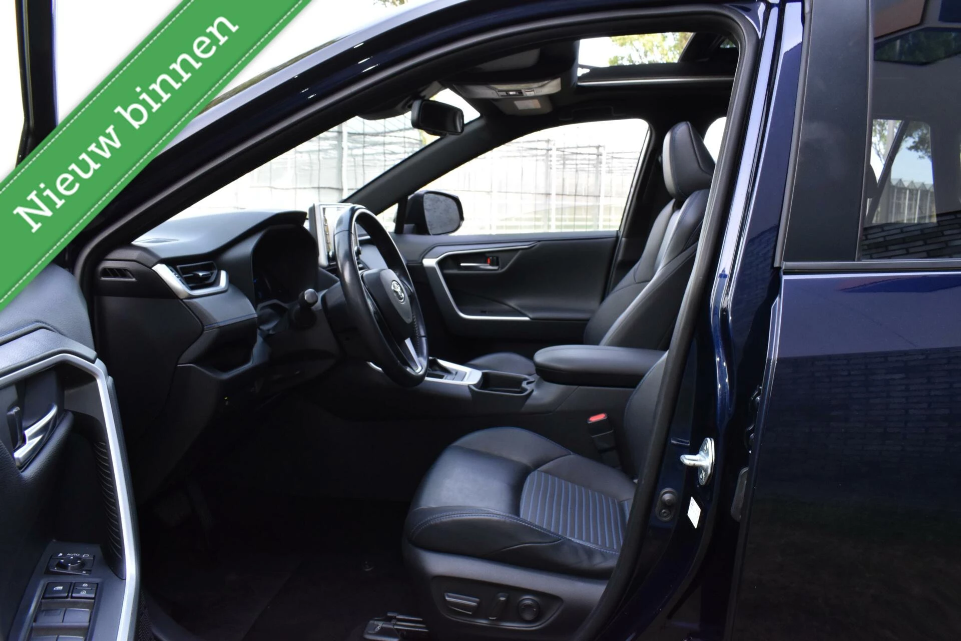 Hoofdafbeelding Toyota RAV4