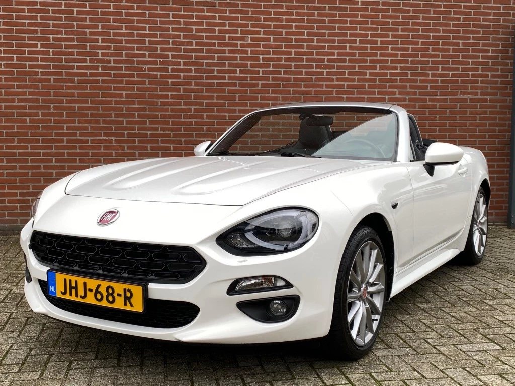 Hoofdafbeelding Fiat Spider