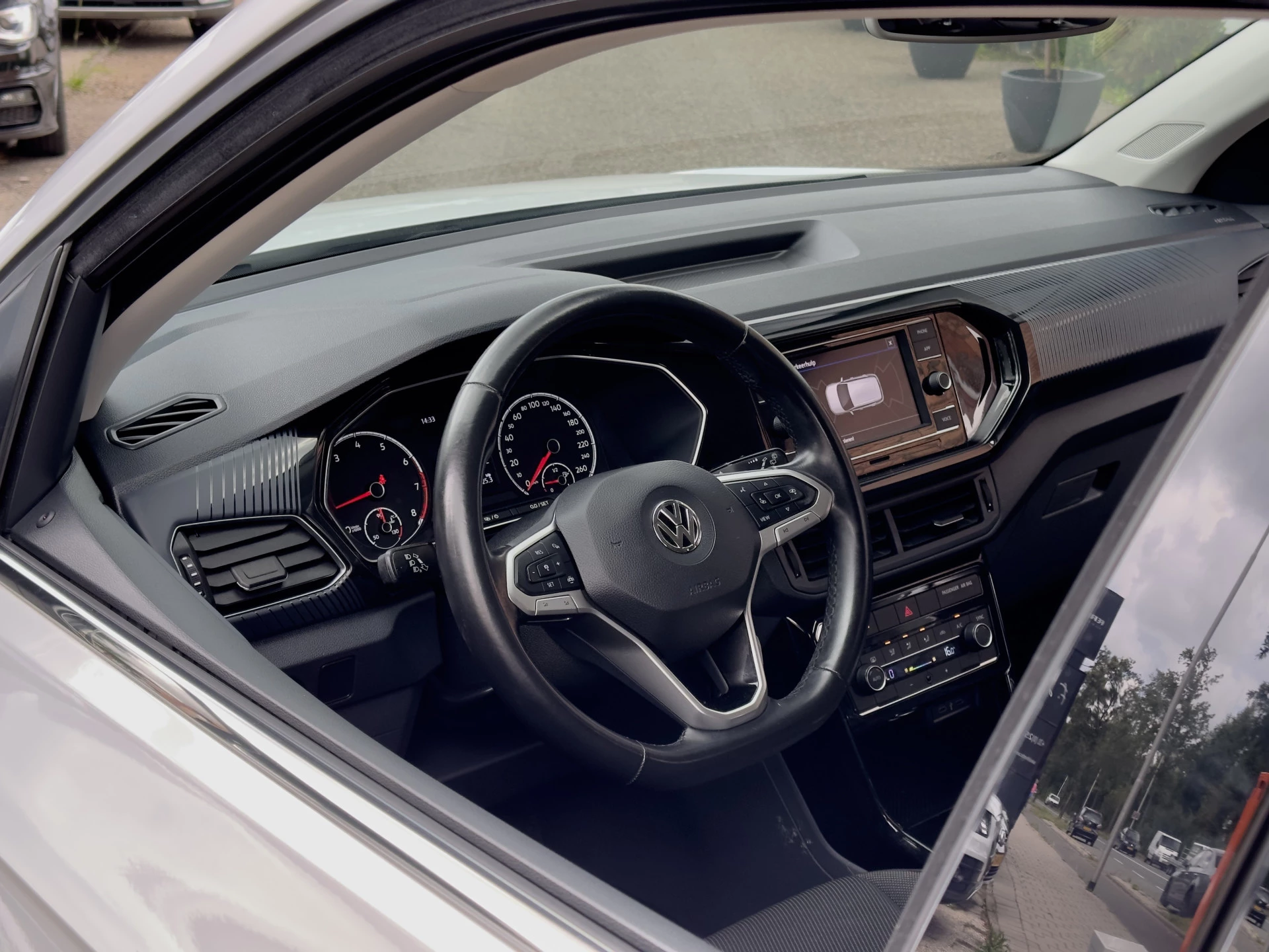 Hoofdafbeelding Volkswagen T-Cross