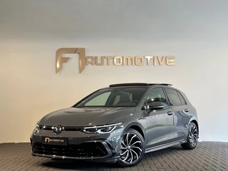 Volkswagen Golf 1.5 eTSI R-Line Pano|Keyless|Camera|IQ|Sfeer