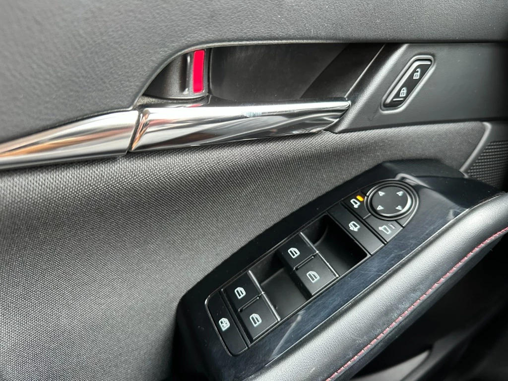 Hoofdafbeelding Mazda CX-30