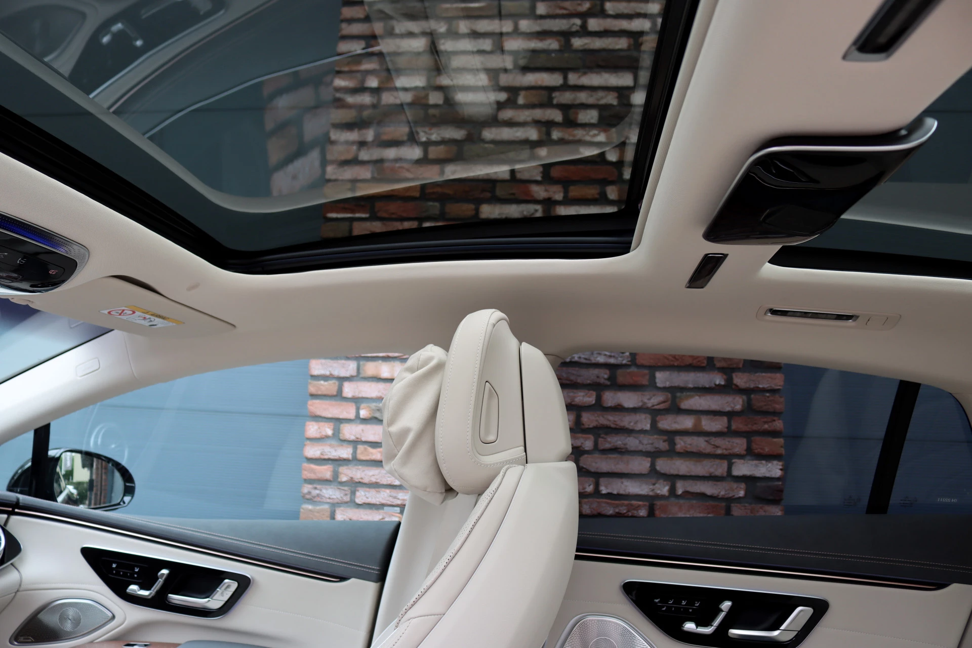 Hoofdafbeelding Mercedes-Benz EQS
