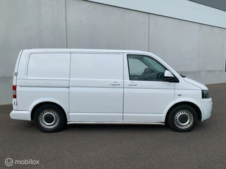 Volkswagen Transporter T5 2.0 TDI EURO 5 € 5500,- +21% BTW